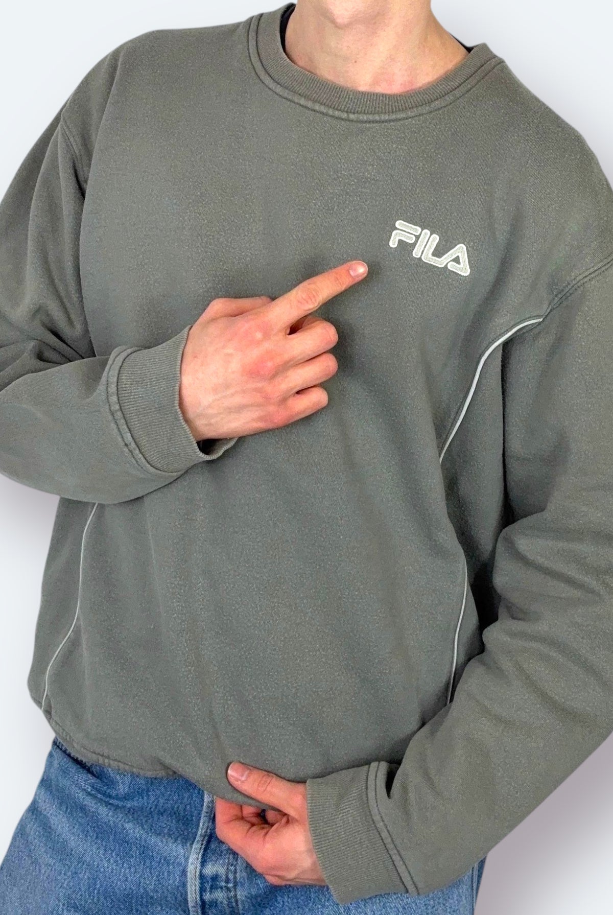 Fila Sweater Small Logo Khaki XL - Vinverse