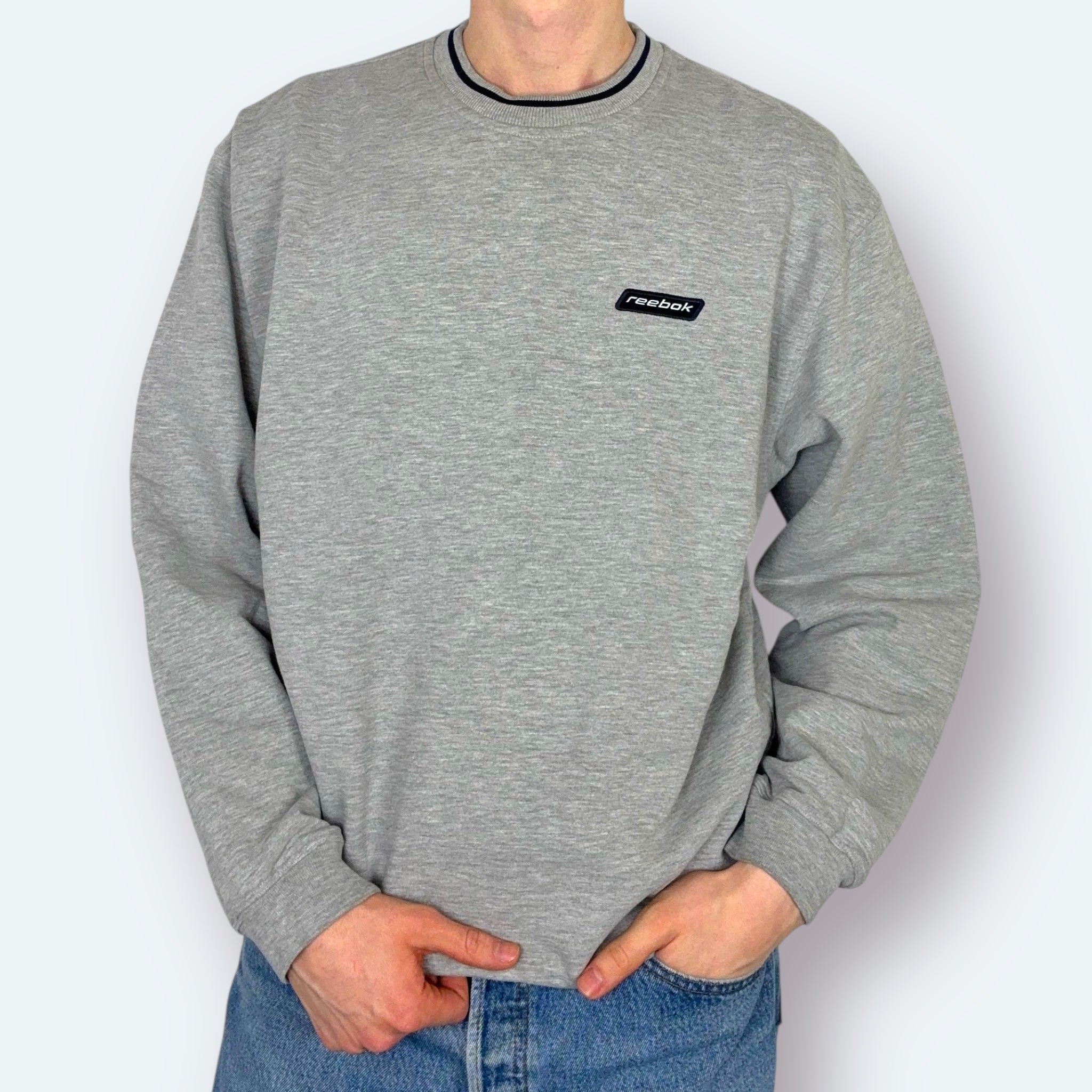 Reebok Sweater Small Logo Grau L - Vinverse