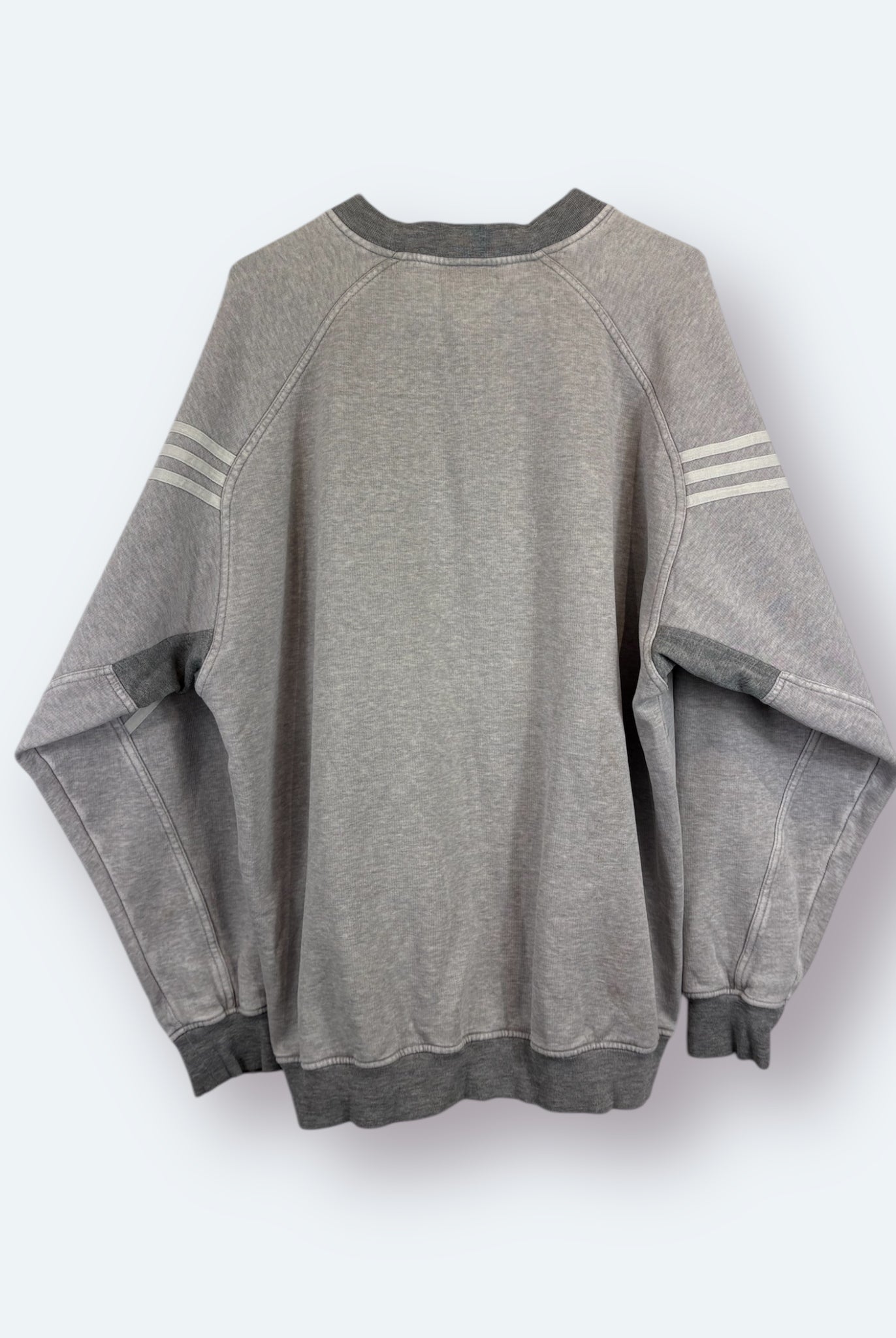 Adidas - Vinverse