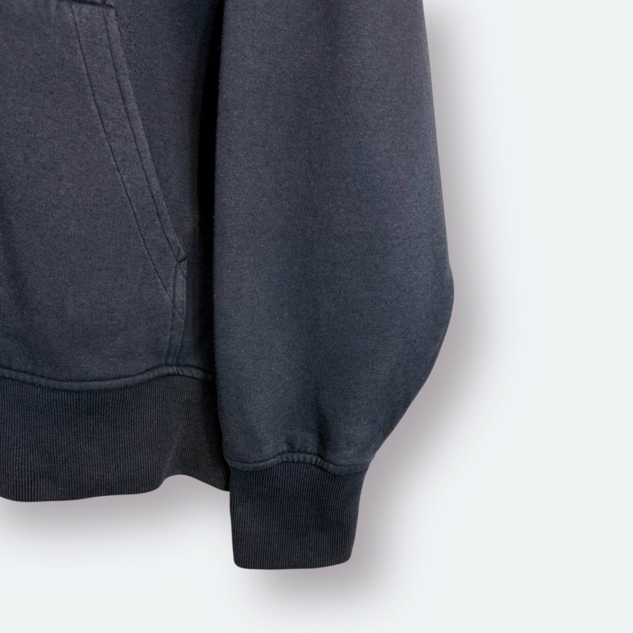 Reebok - Schild vergessen - Vinverse