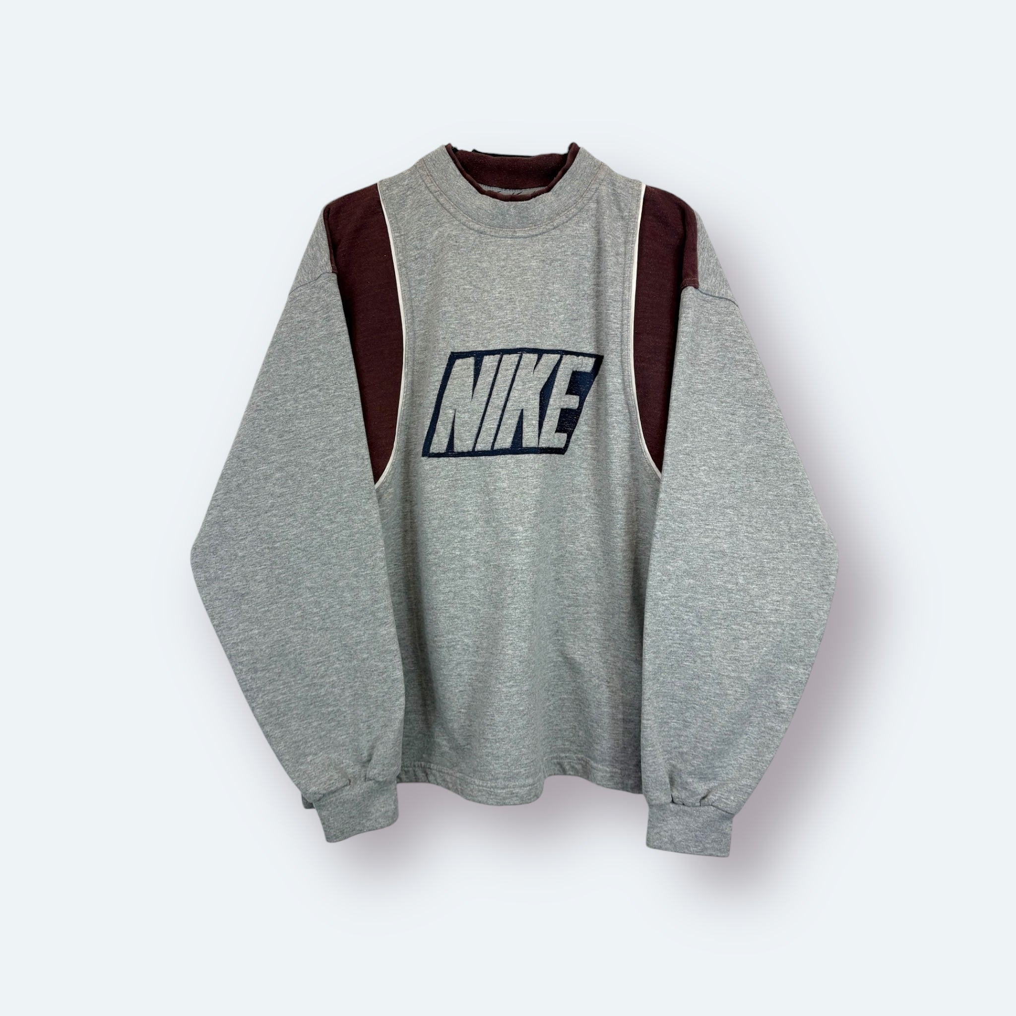 Nike Big Logo Sweater Grau M - Vinverse