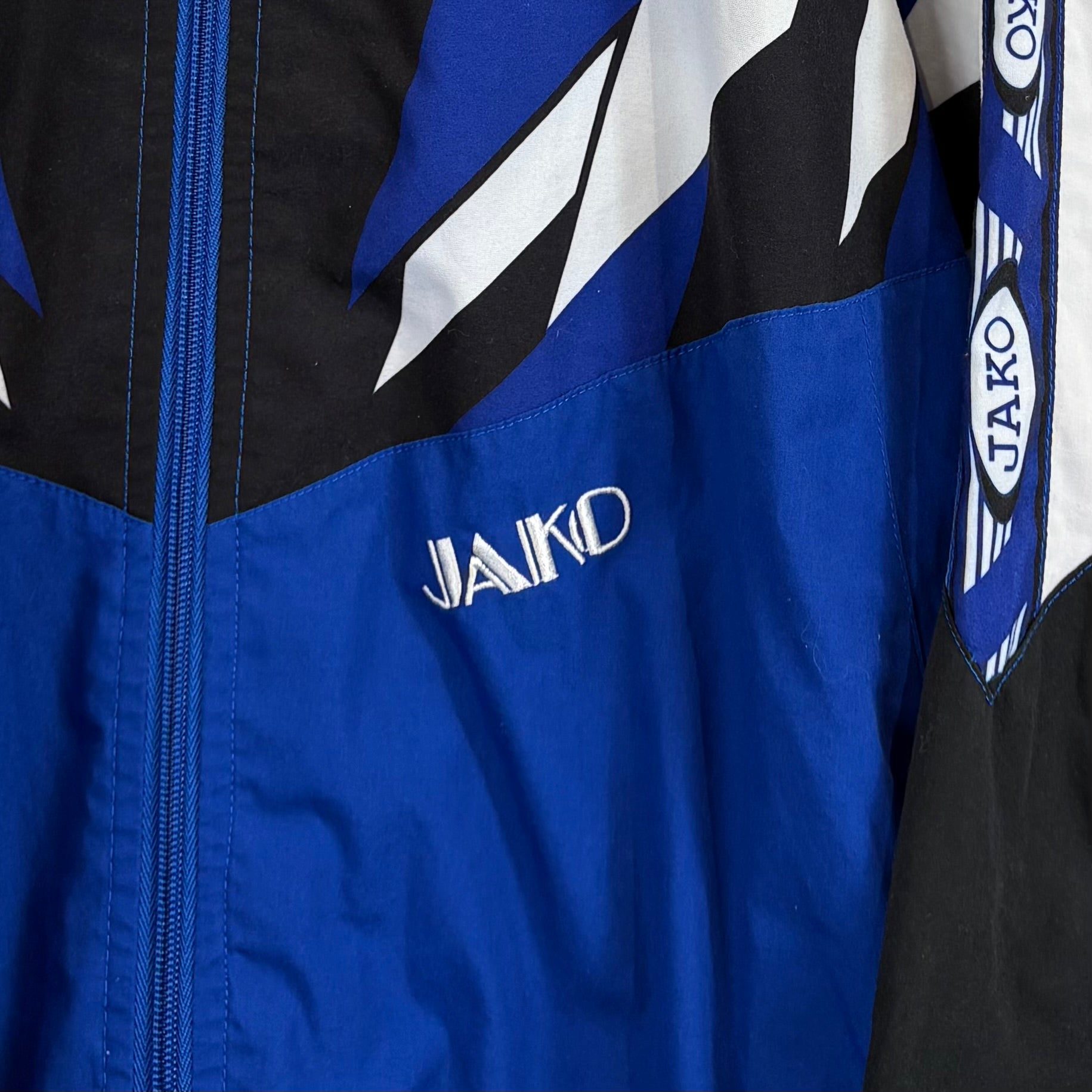 Jako - Vinverse