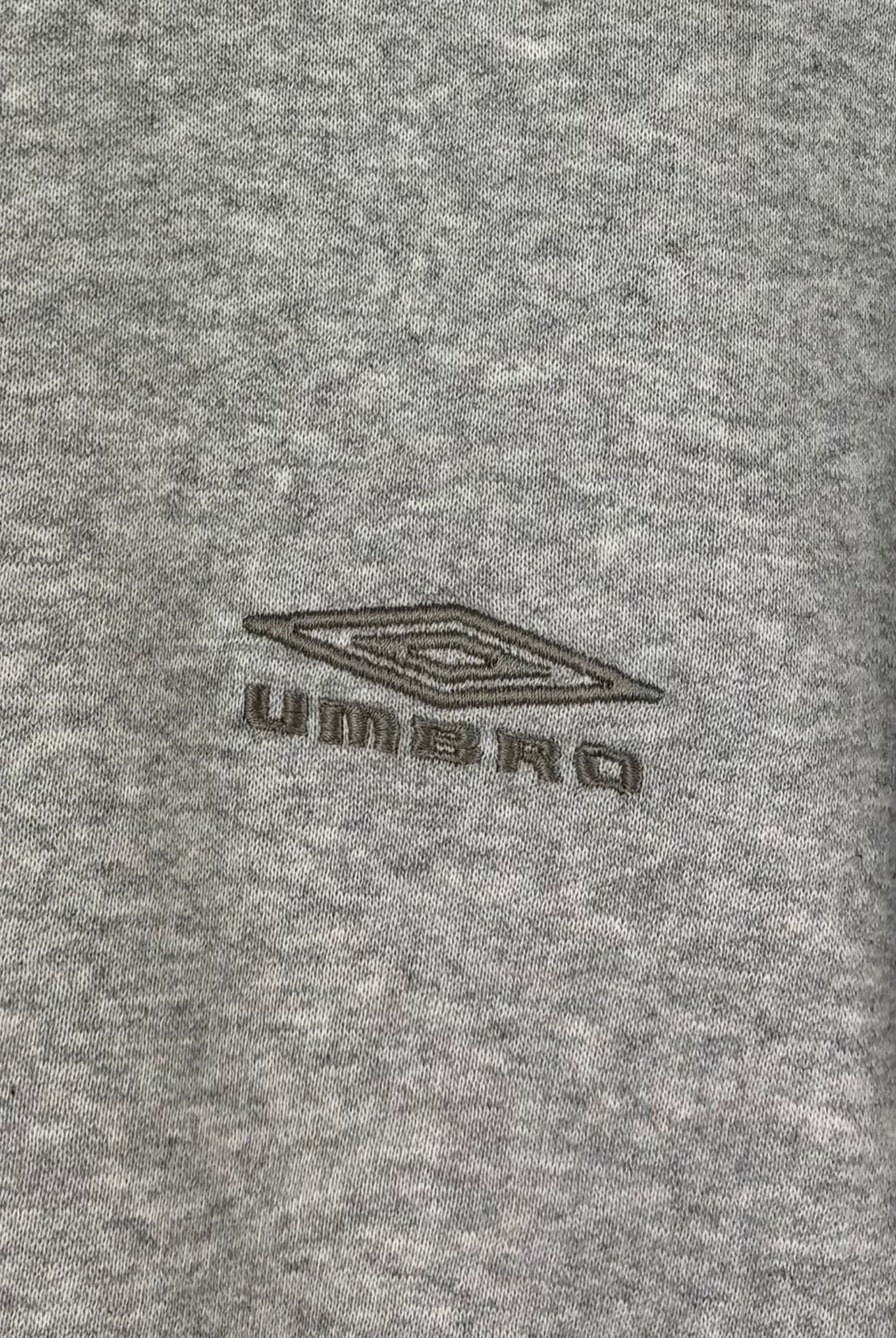 Umbro Sweater Small Logo Grau M - Vinverse