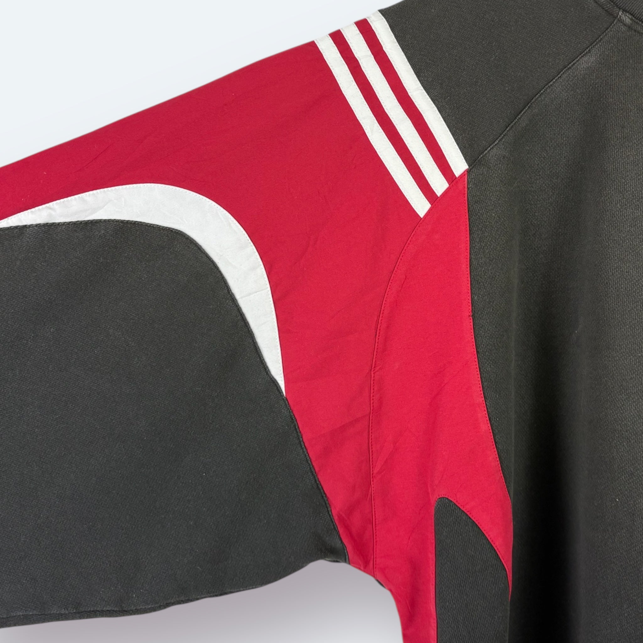 Adidas - Vinverse