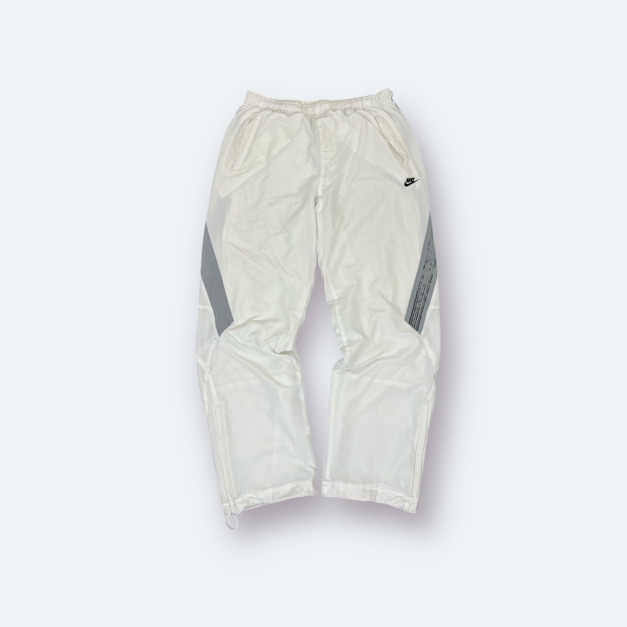 Nike 00s Trackpants L - Vinverse