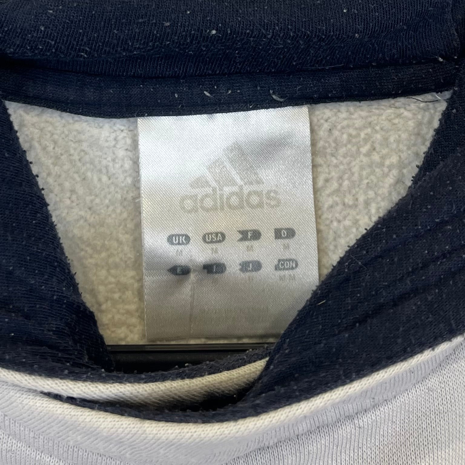 Adidas Big Logo Hoodie bestickt M - Vinverse