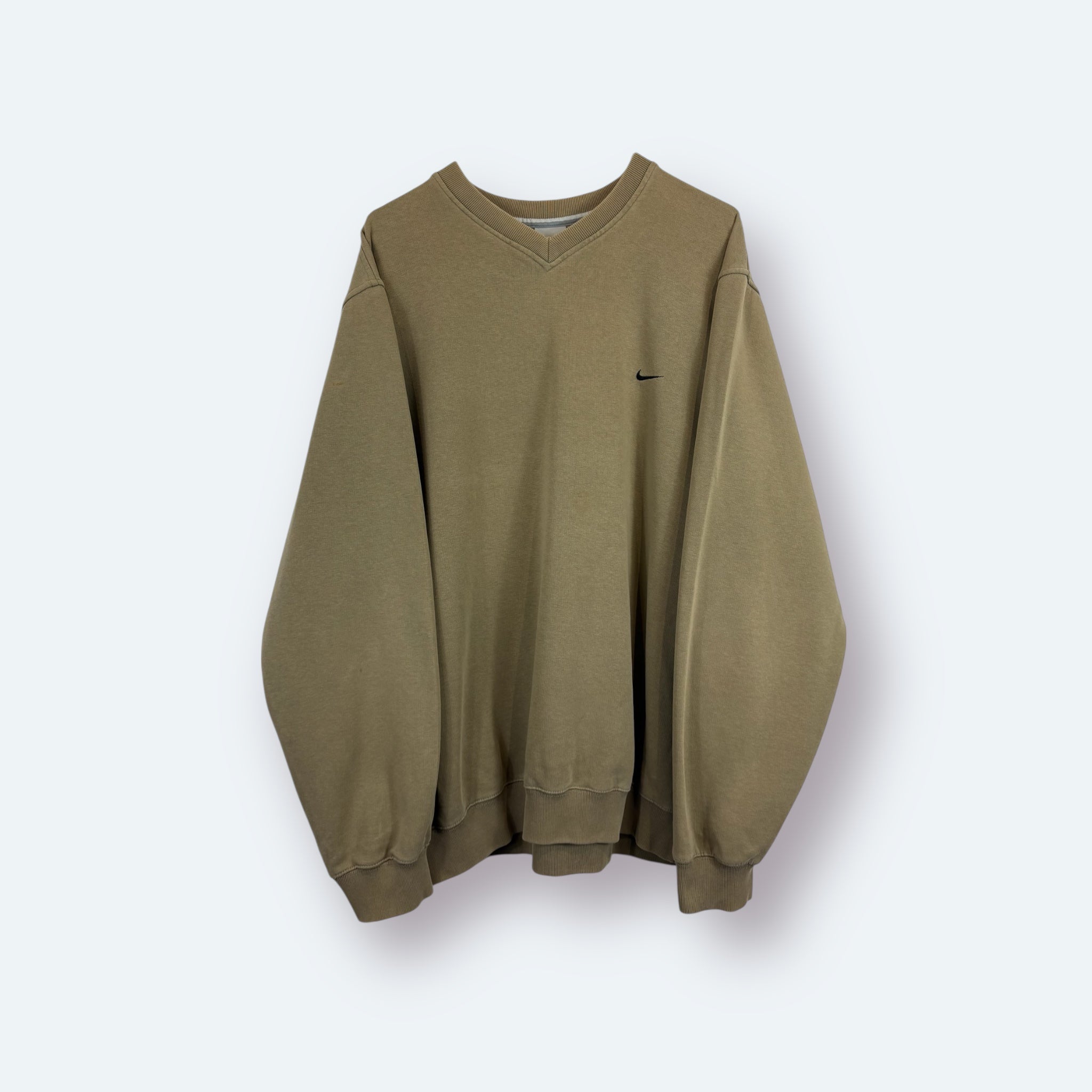 Nike 2000s Sweater Beige L - Vinverse