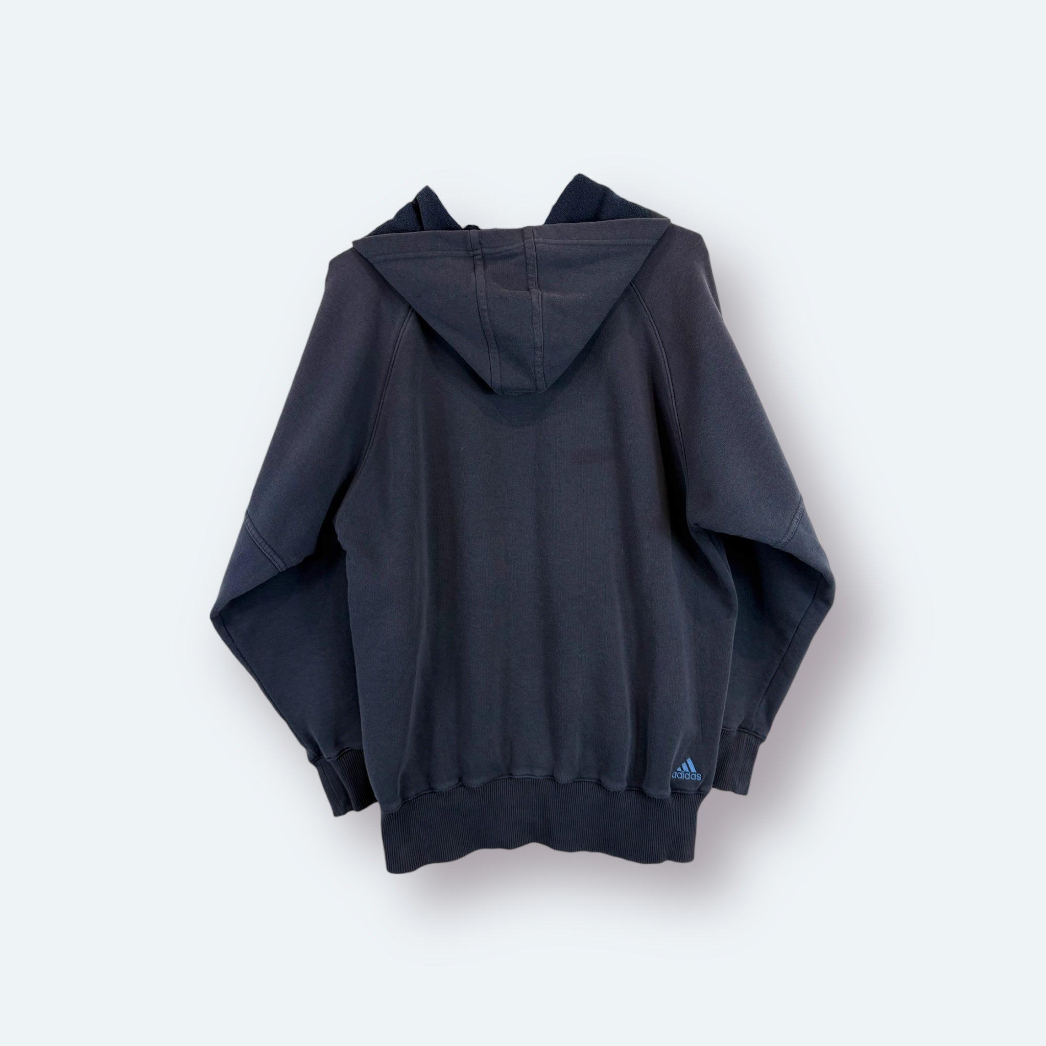 Adidas - Vinverse