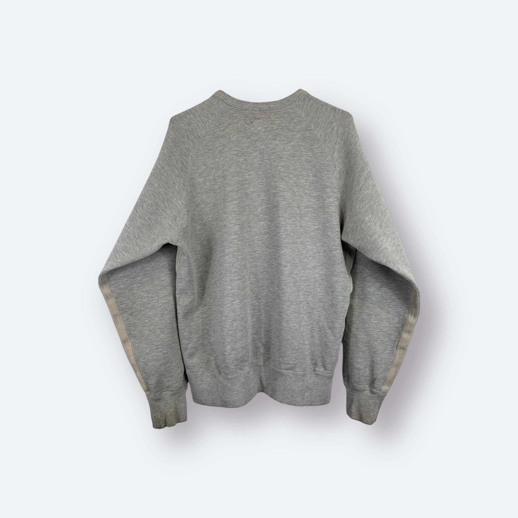 Adidas - Vinverse