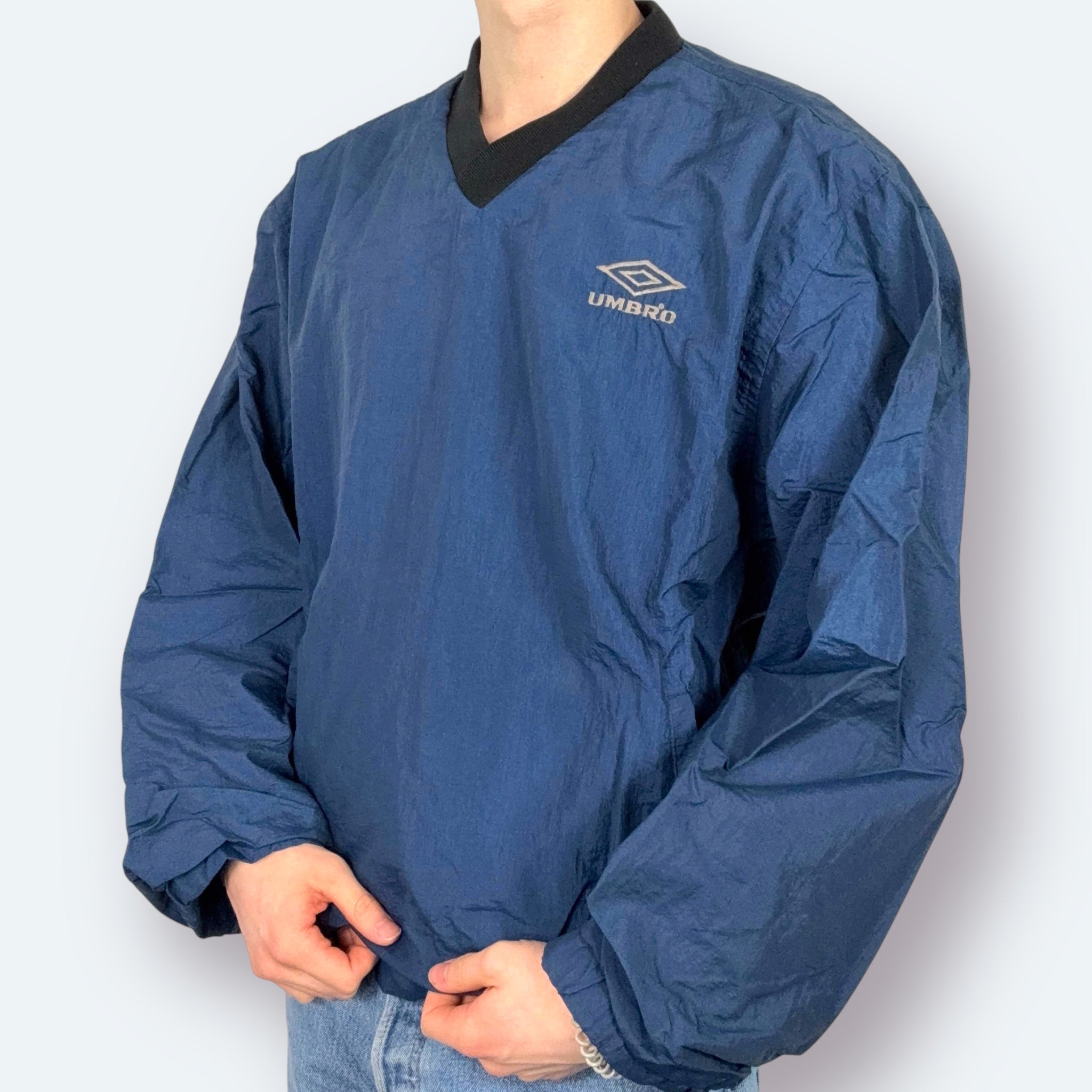 Umbro Windbreaker Marineblau M - Vinverse