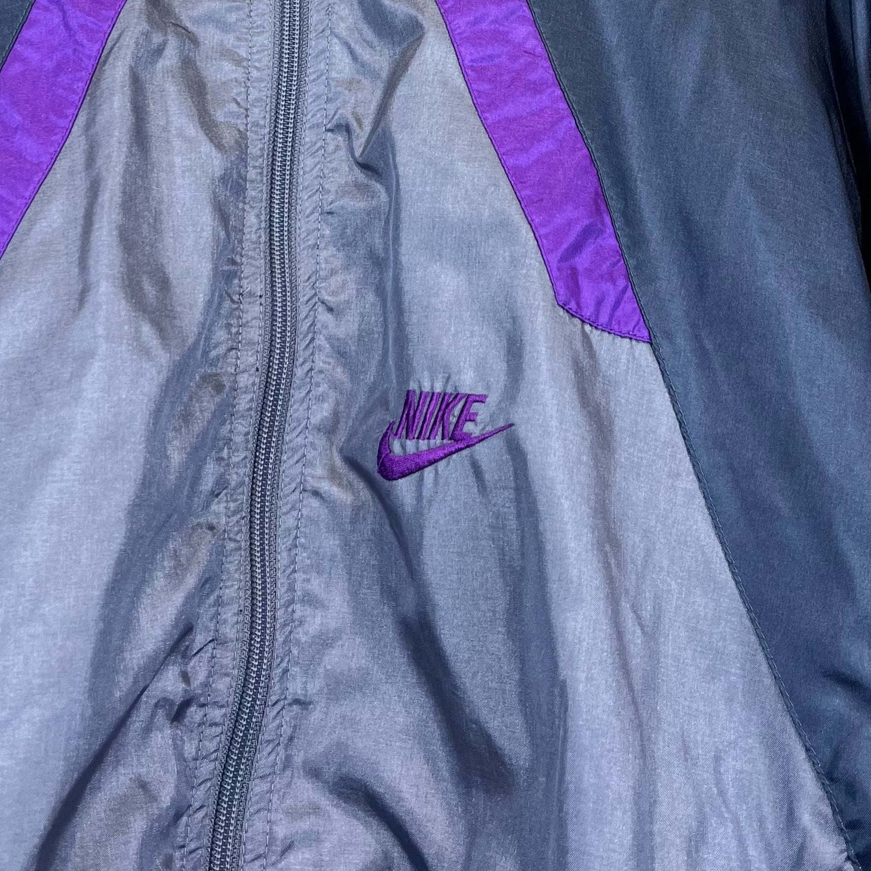 Nike Small Logo Trainingsjacke mit Rückenstick M - Vinverse