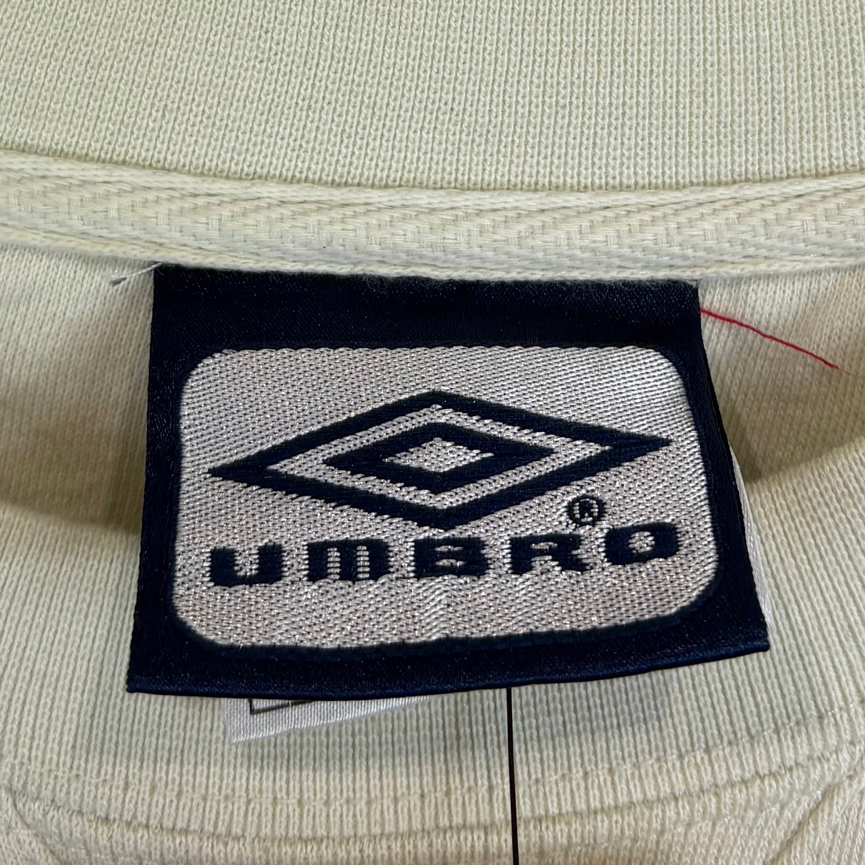 Umbro 90s Vintage Sweater Beige XL - Vinverse