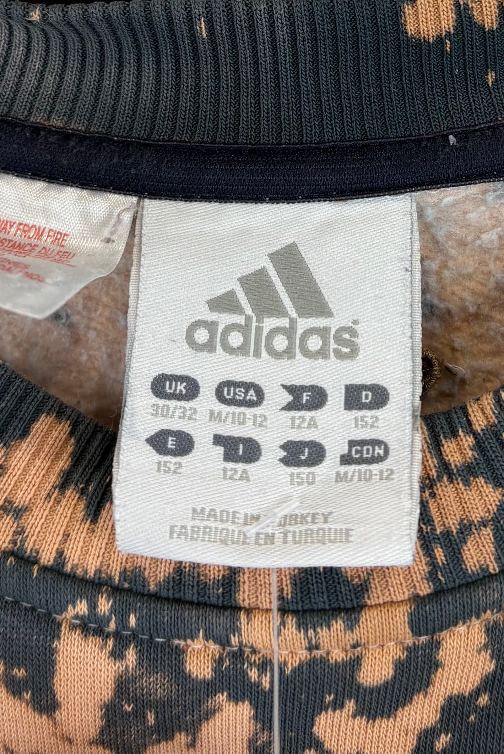 Adidas - Vinverse