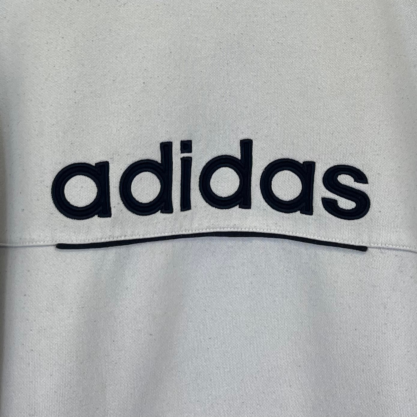 Adidas Big Logo Hoodie bestickt M - Vinverse