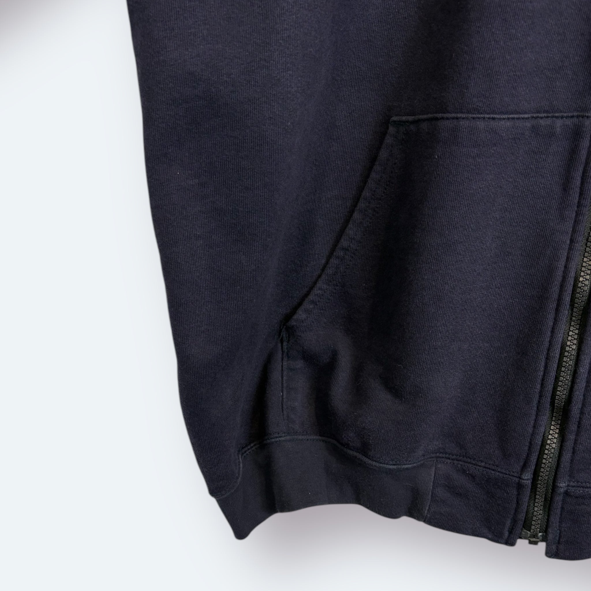 Carhartt Zipper Small Logo XL - Vinverse