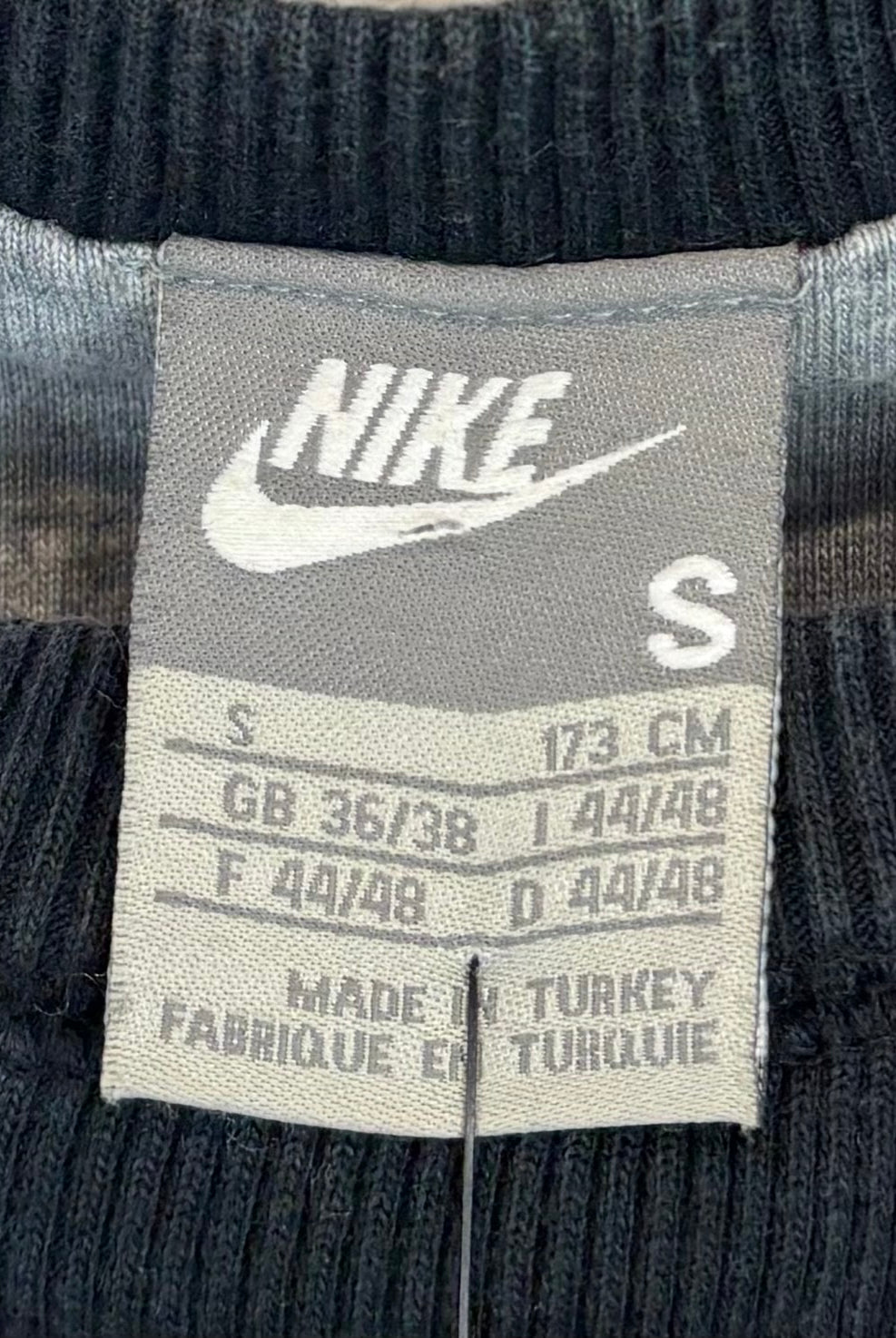 Nike Y2K 2000s Sweater Schwarz S - Vinverse