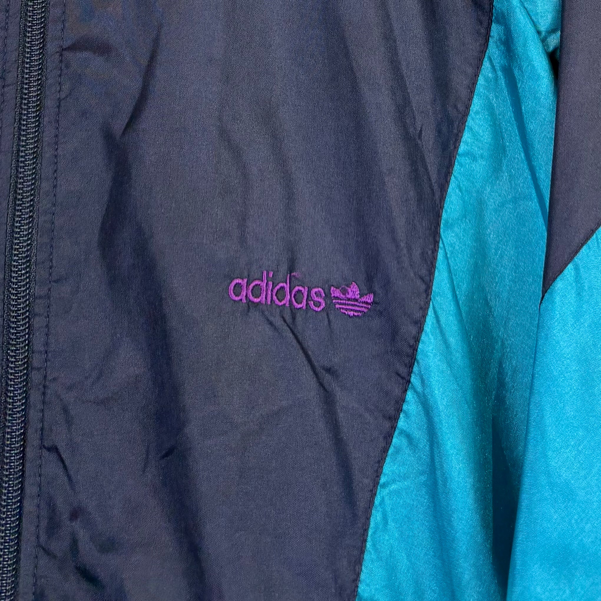 Adidas - Vinverse