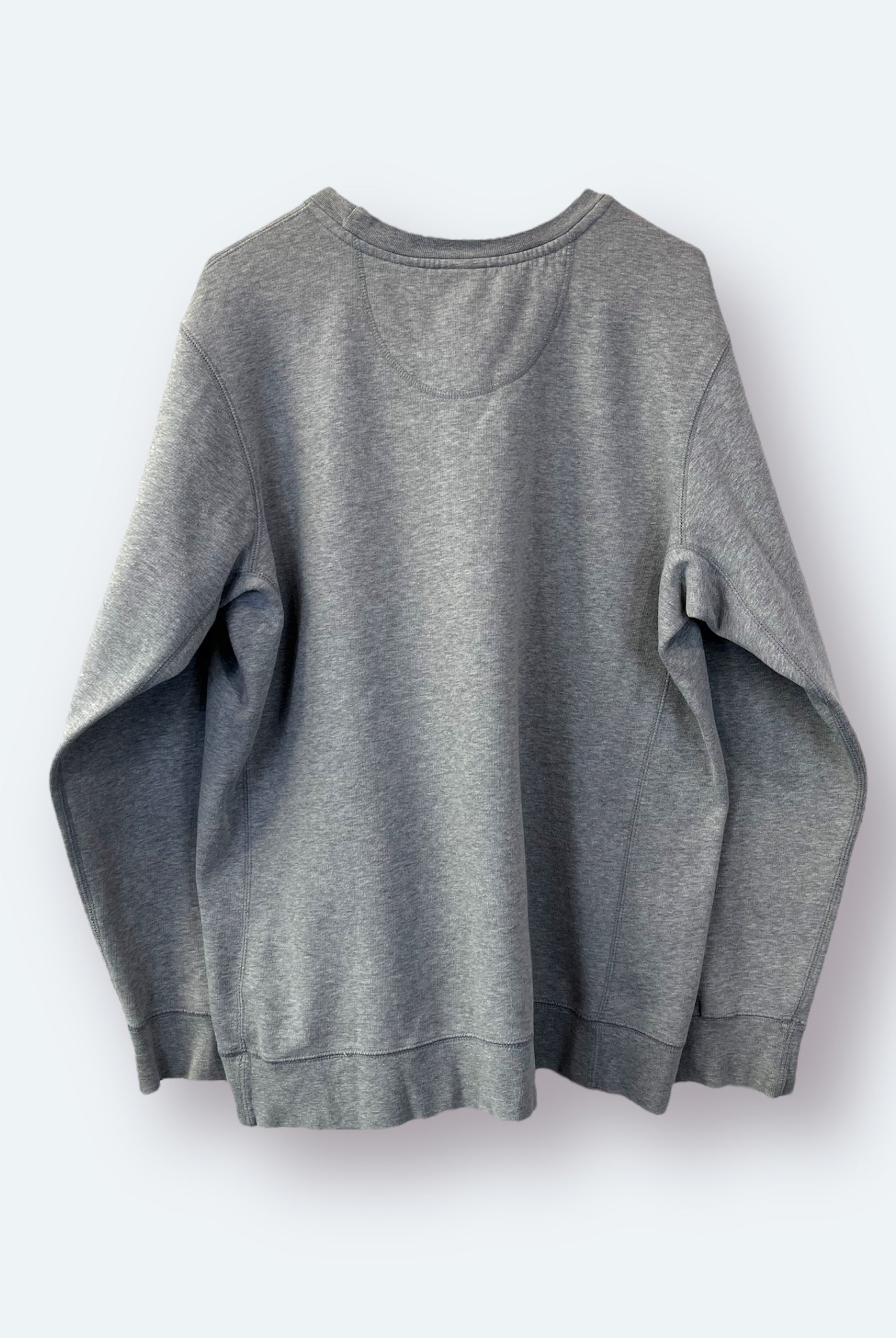 Nike 2000er Sweater kl. Logo bestickt M - Vinverse