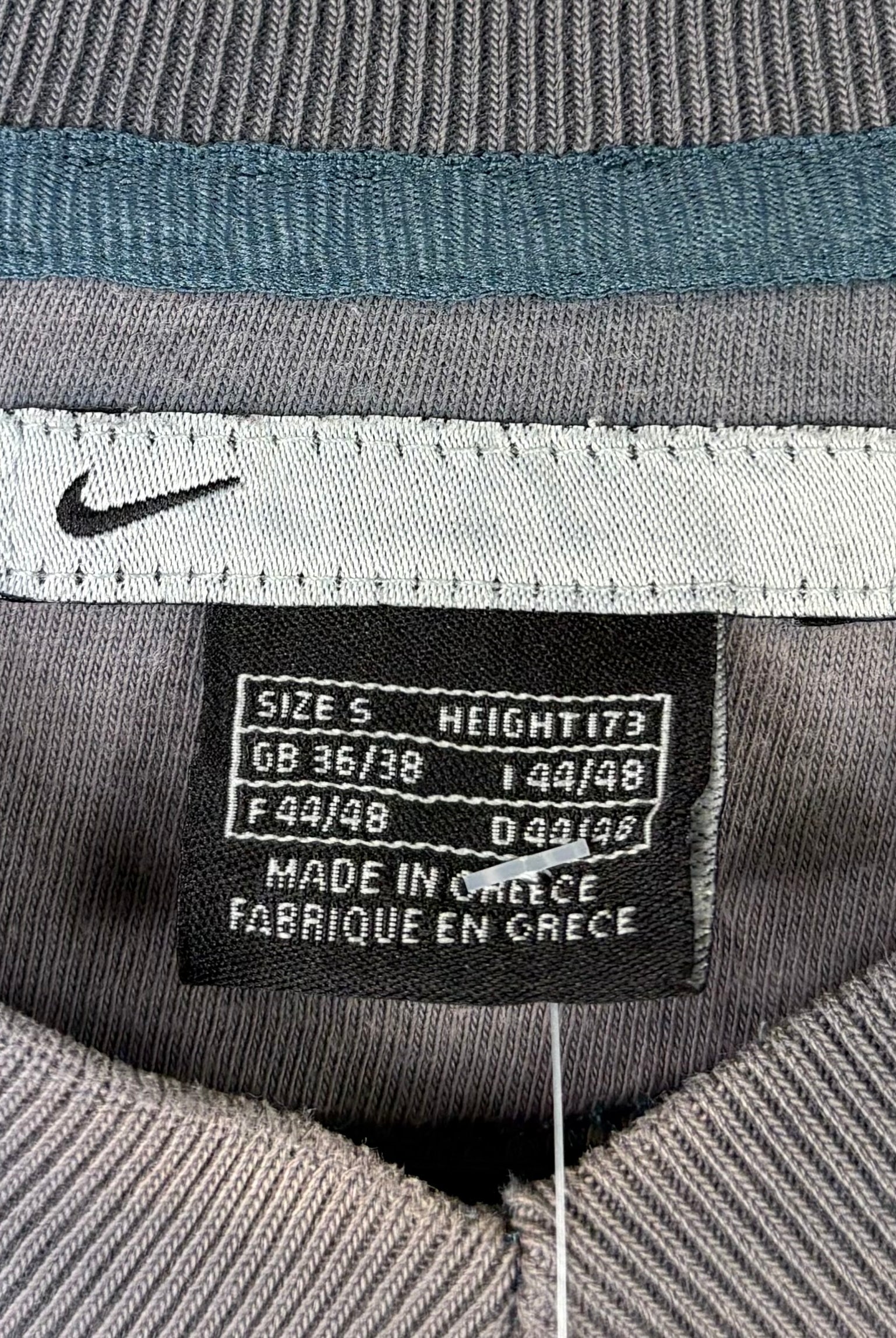 Nike 2000s Sweater Washed Grau S - Vinverse