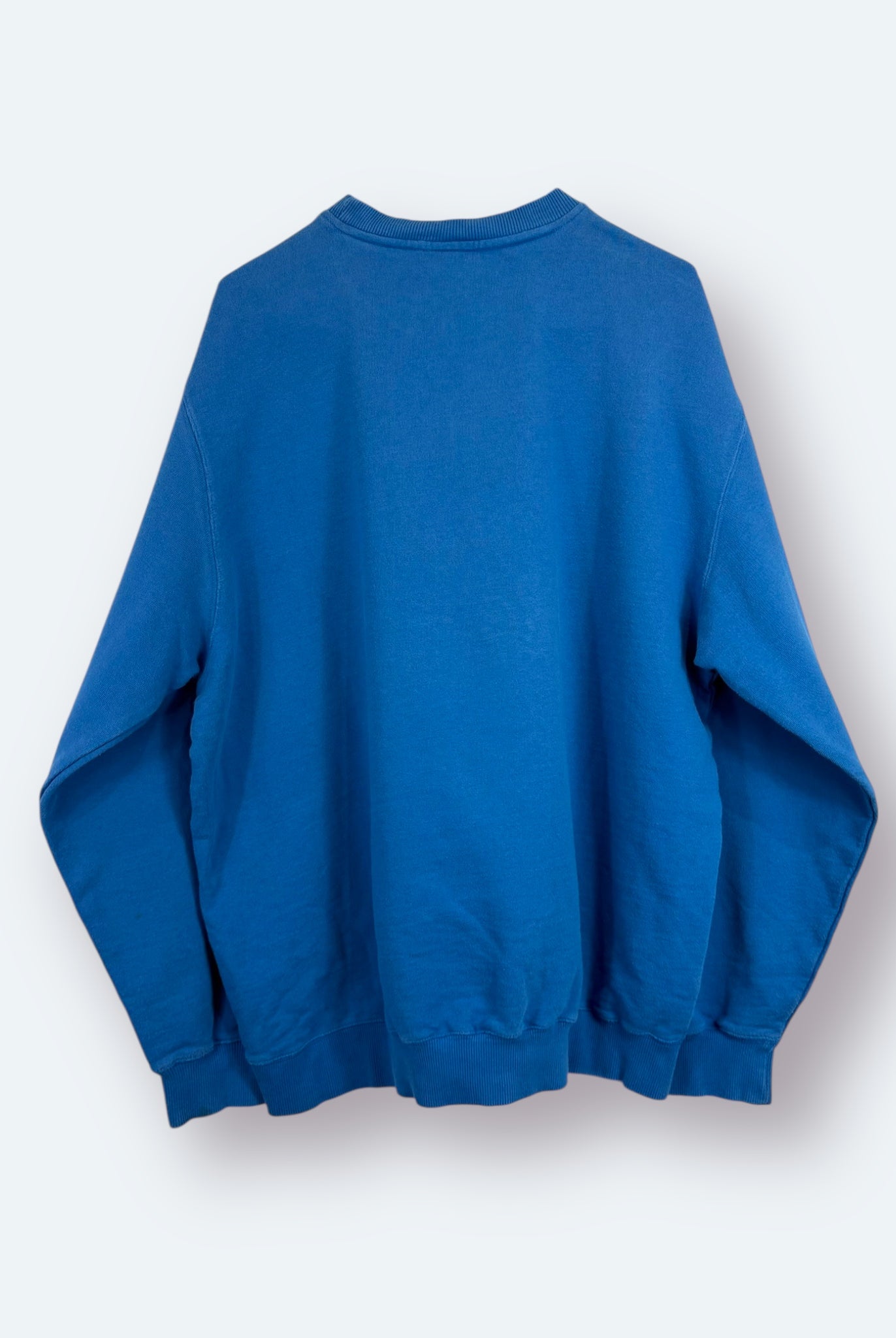Adidas - Vinverse