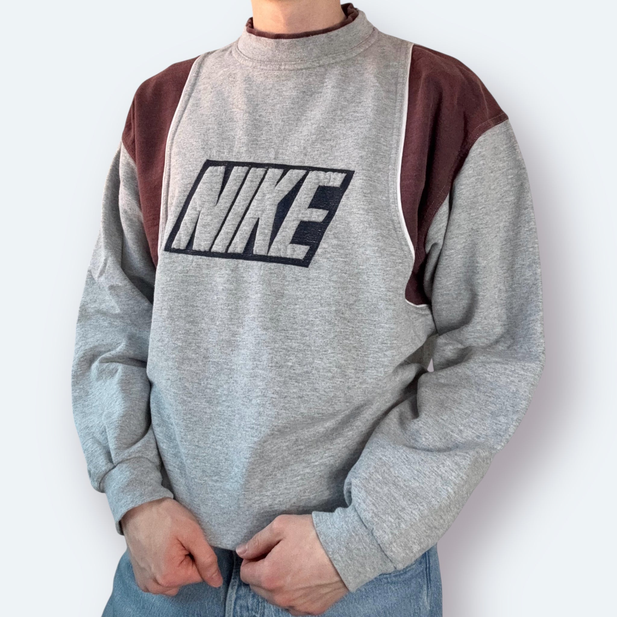 Nike Big Logo Sweater Grau M - Vinverse