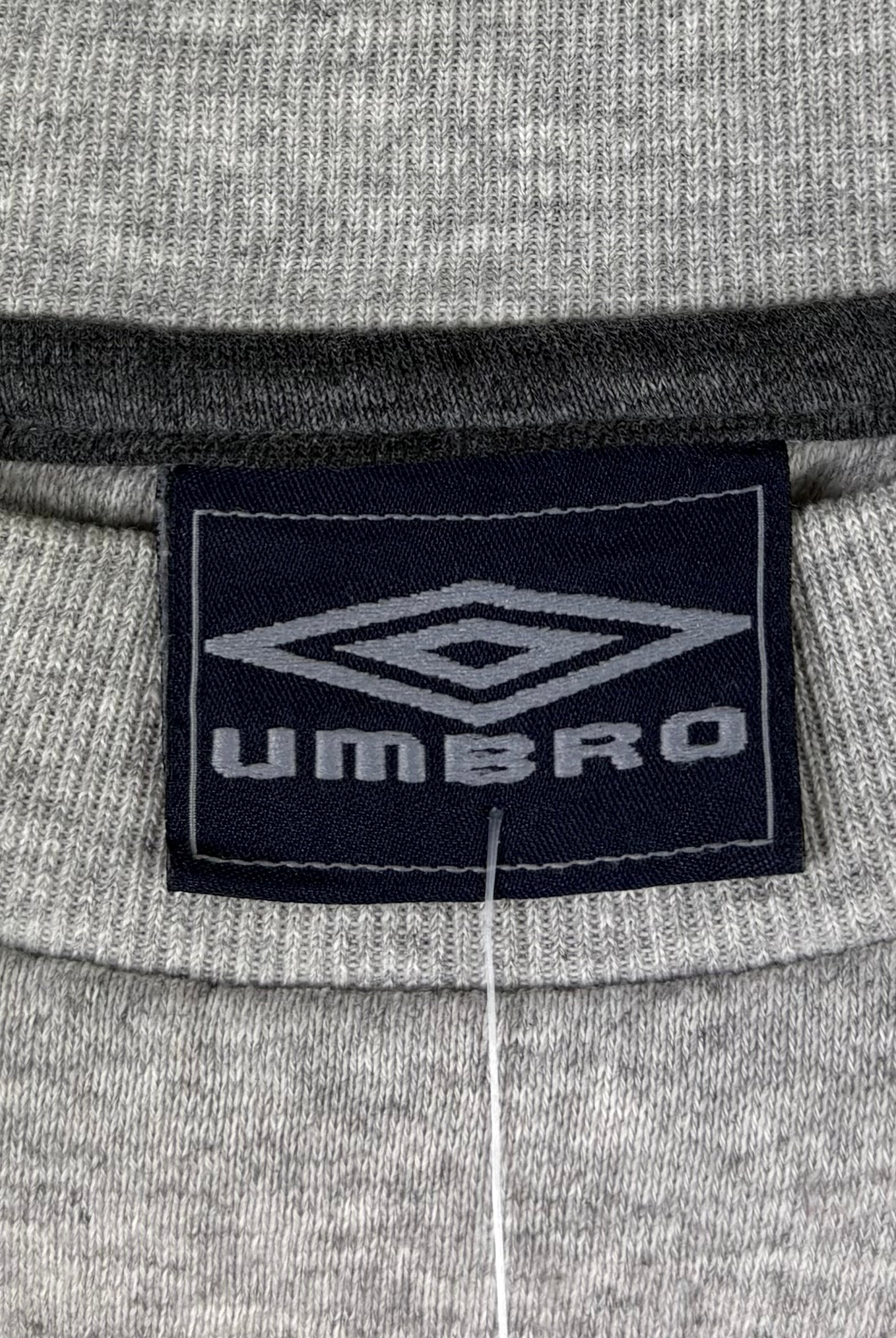 Umbro Sweater Small Logo Grau M - Vinverse