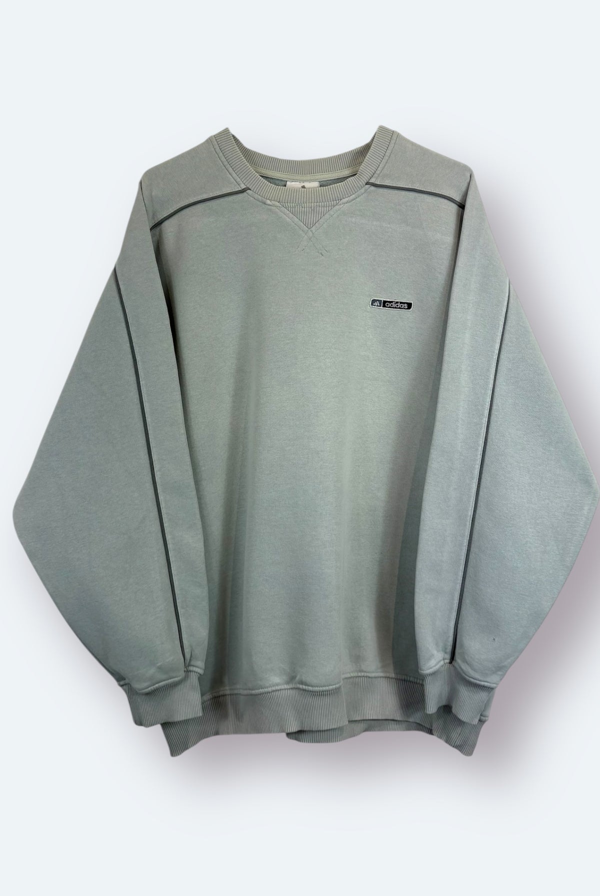 Adidas - Vinverse
