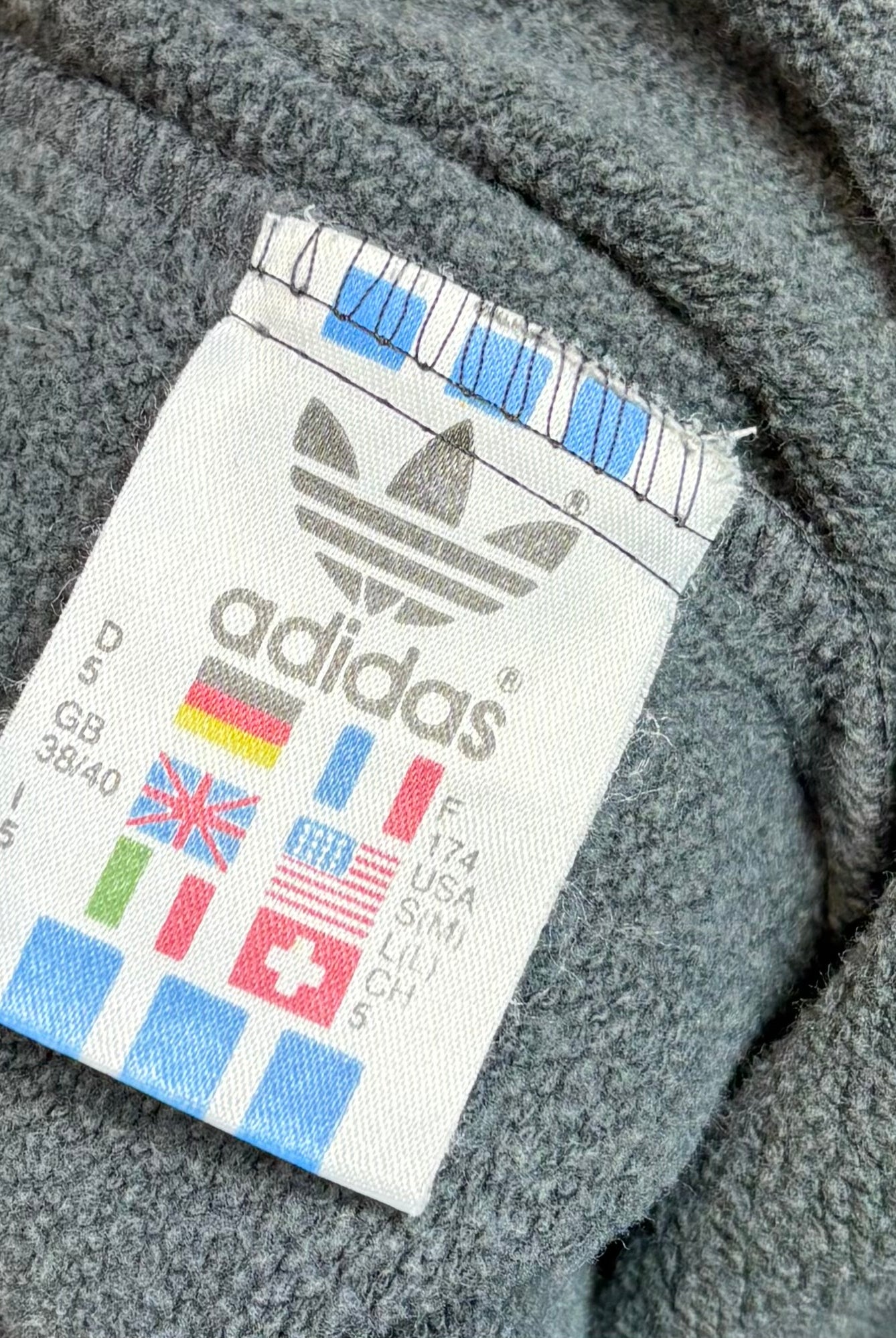 Adidas 80s Vintage Sweater Print Schwarz S - Vinverse