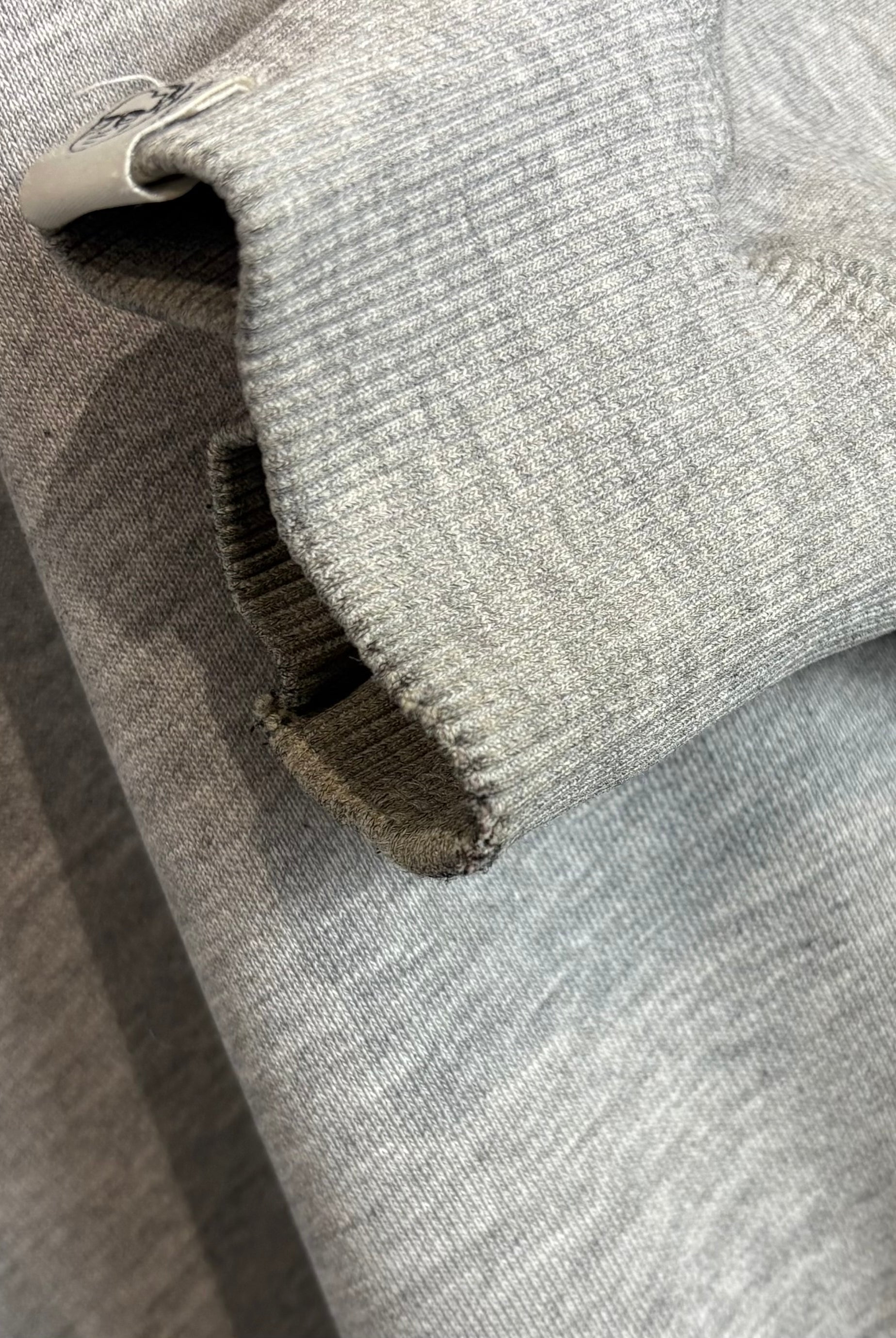 Adidas - Vinverse