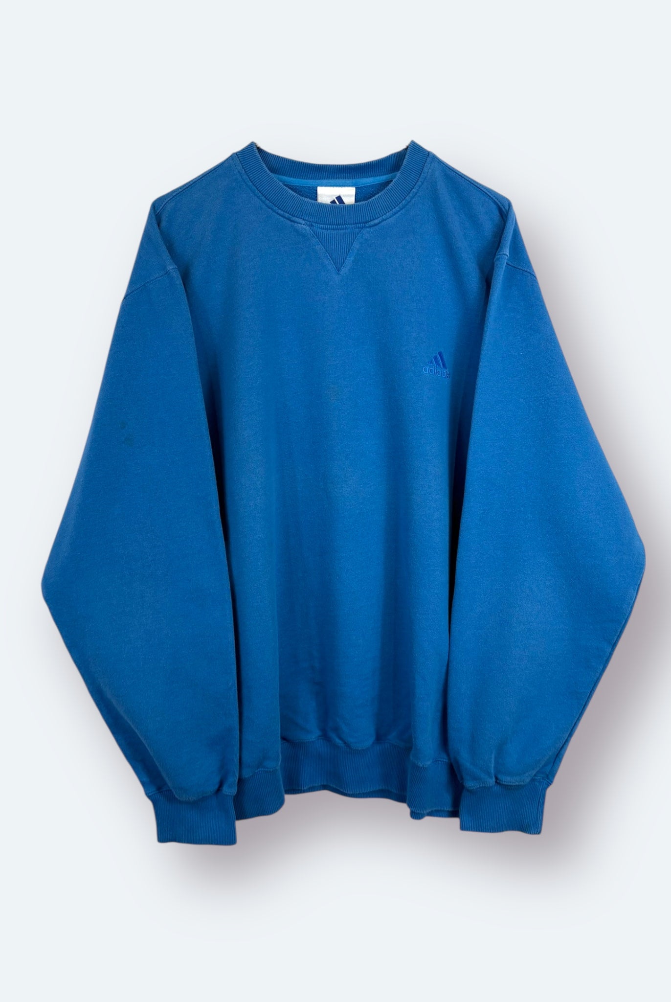 Adidas - Vinverse
