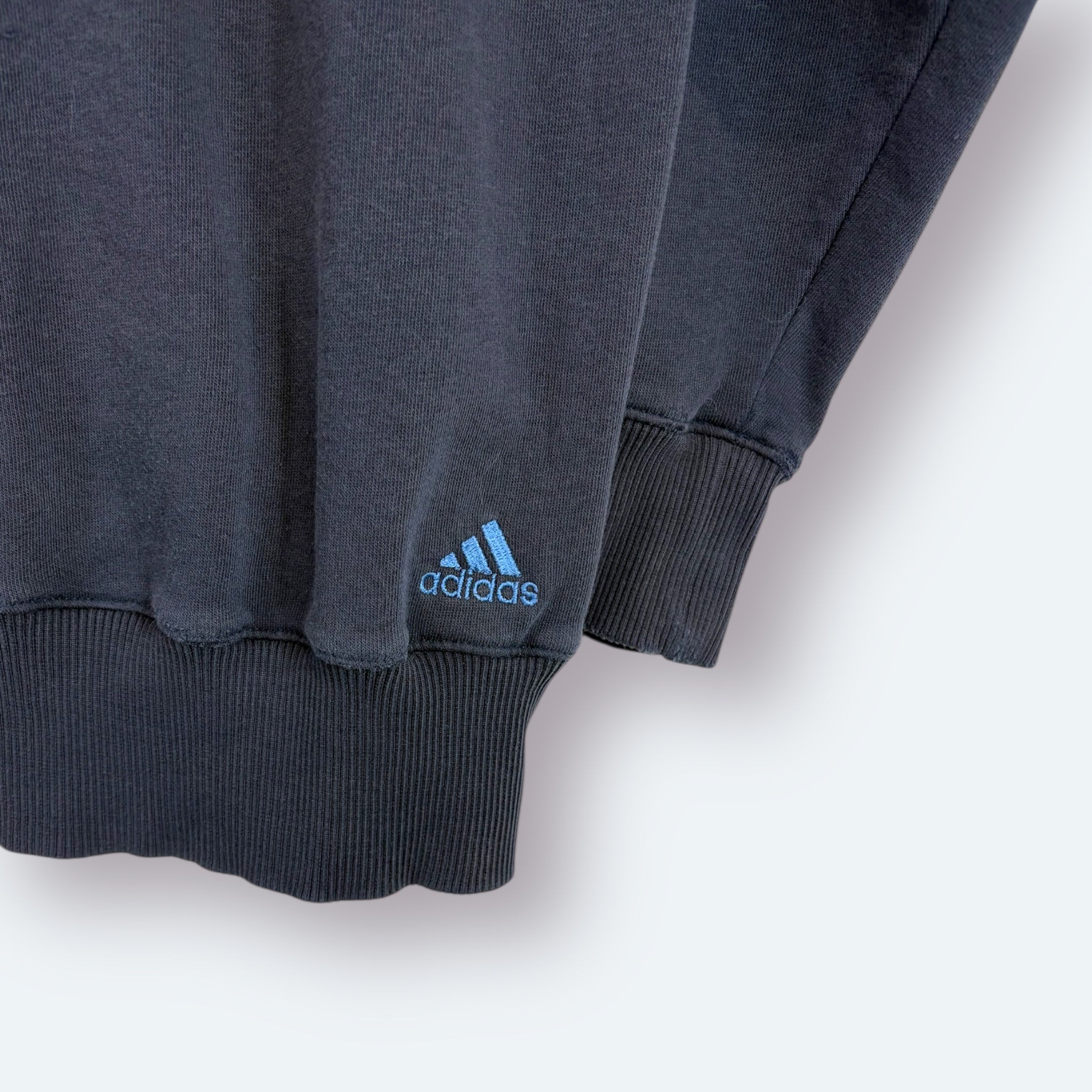 Adidas - Vinverse