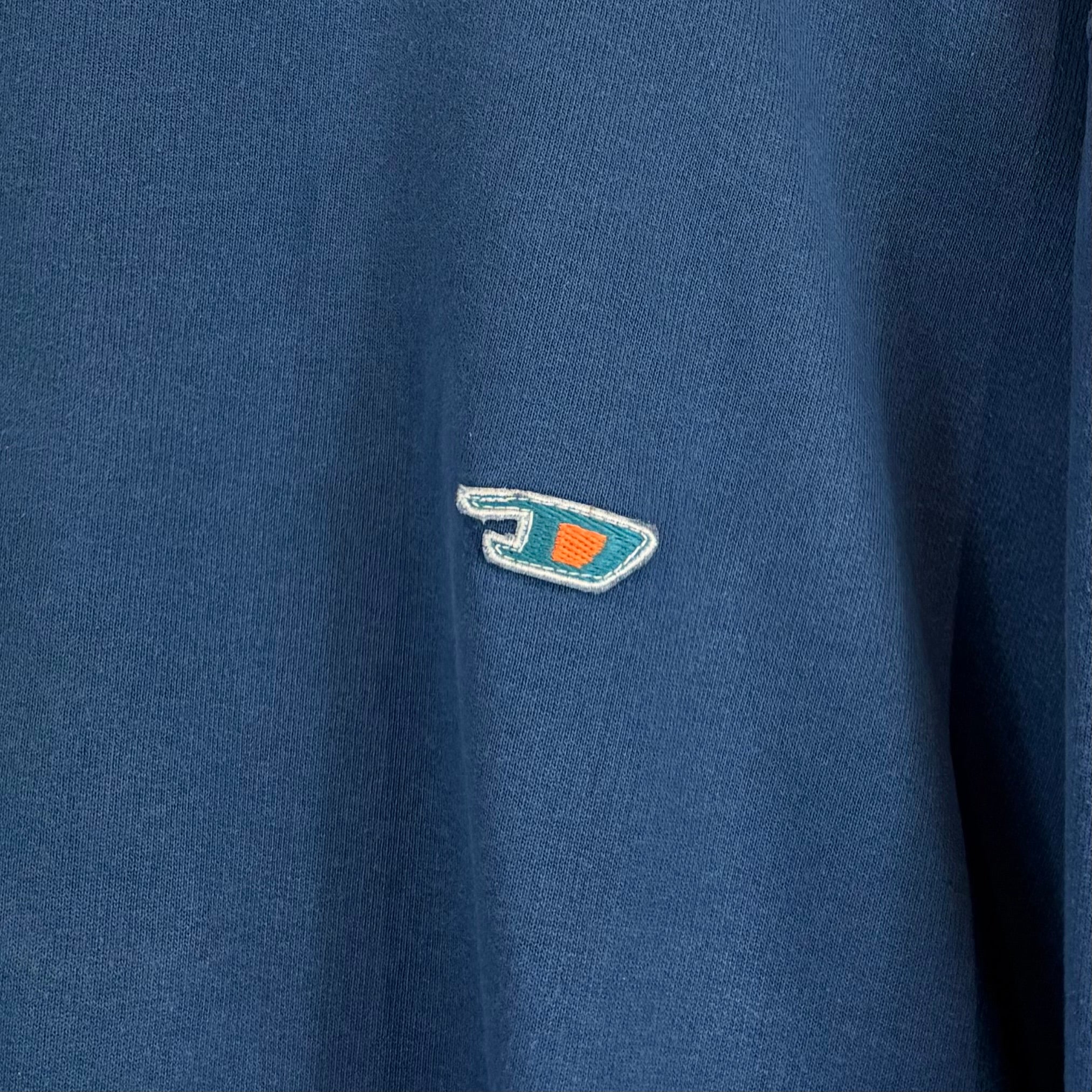 Sweater - Vinverse