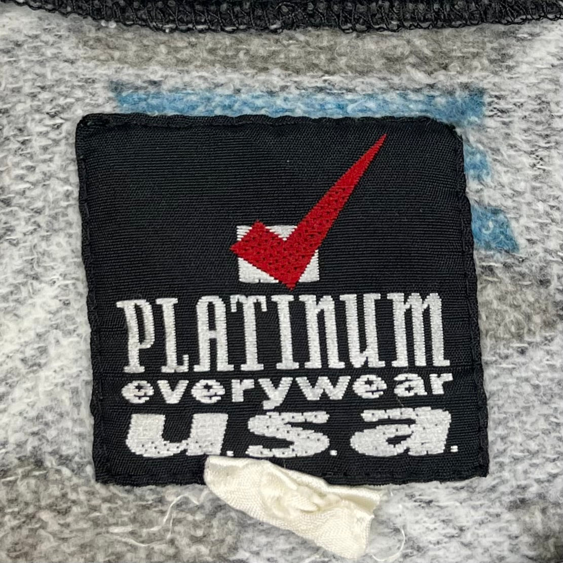 Vintage Sweater Platinum everywhere M - Vinverse