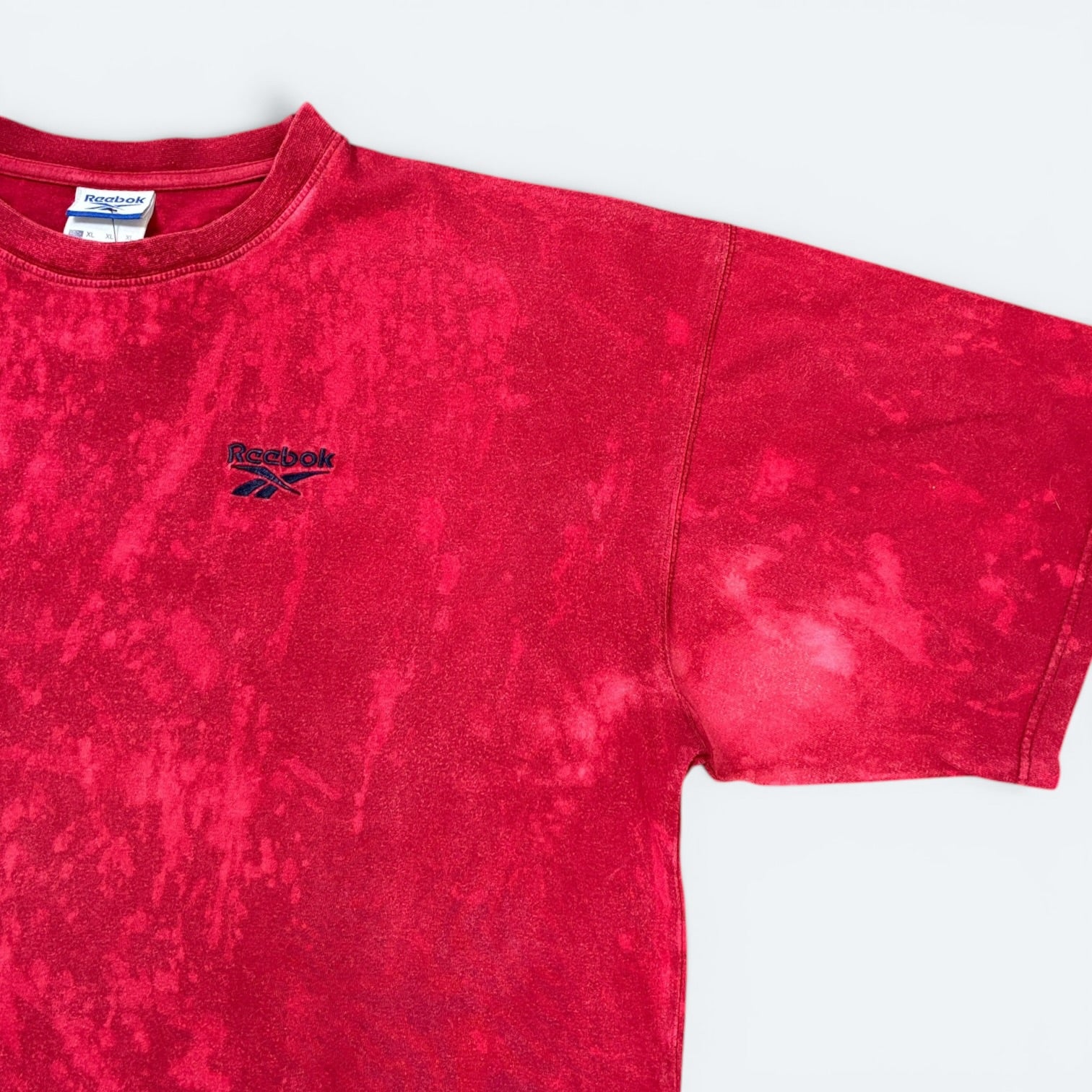 Reebok Vintage T-Shirt Bleach Rot XL - Vinverse