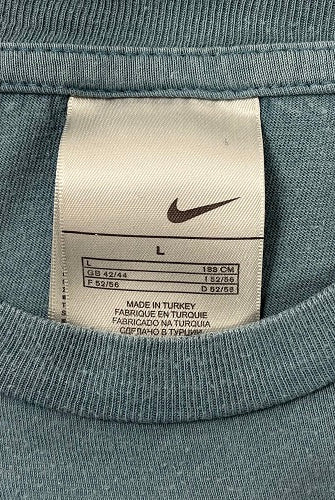 Nike Graphic Shirt 2000s Marathon Waffle Sole For Traction L - Vinverse
