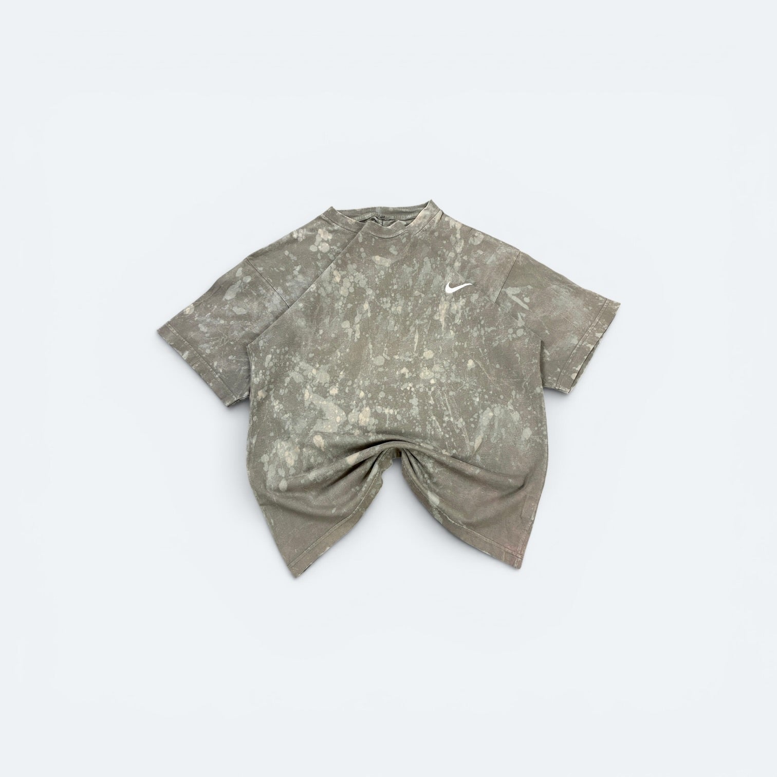 Nike Vintage T-Shirt Bleached Khaki L - Vinverse