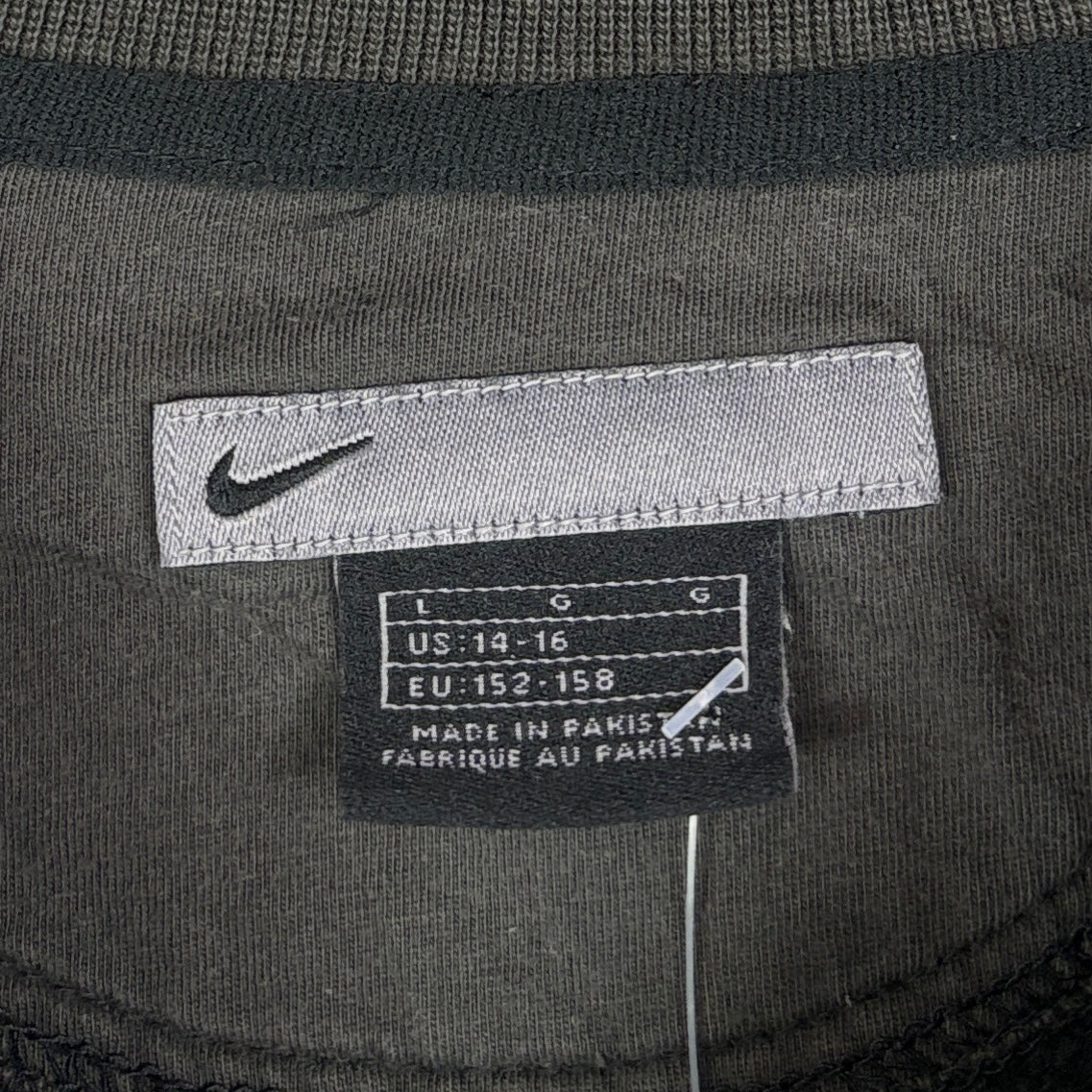 Nike Sweater 2000s Braun S - Vinverse