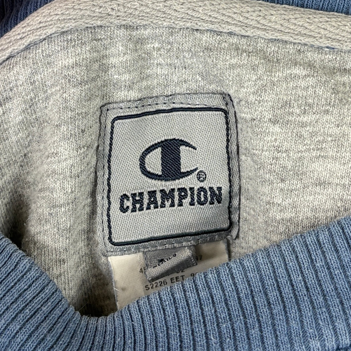 Champion Vintage Sweater Blau M - Vinverse