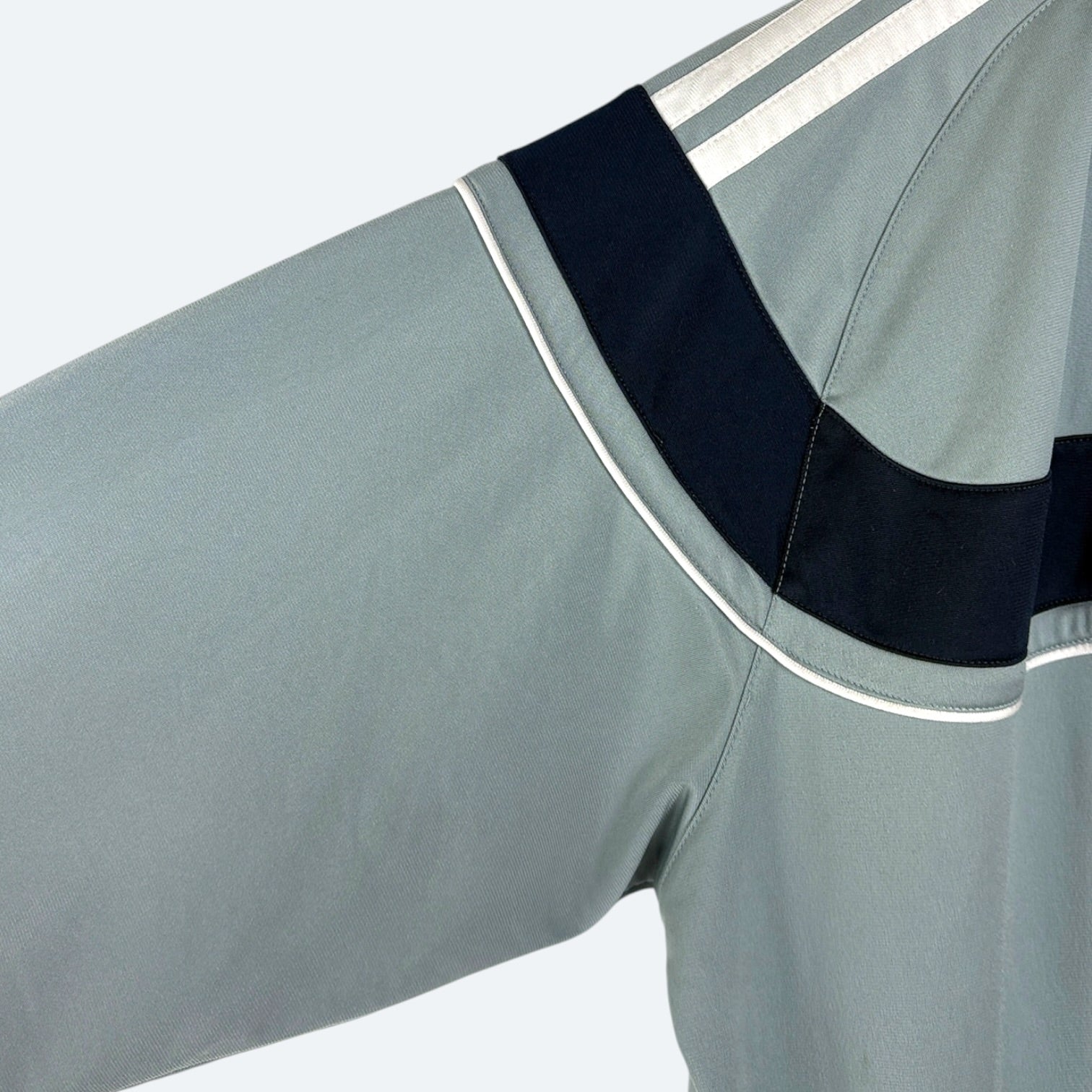 Adidas Trainingsjacke 2003 Grau M - Vinverse