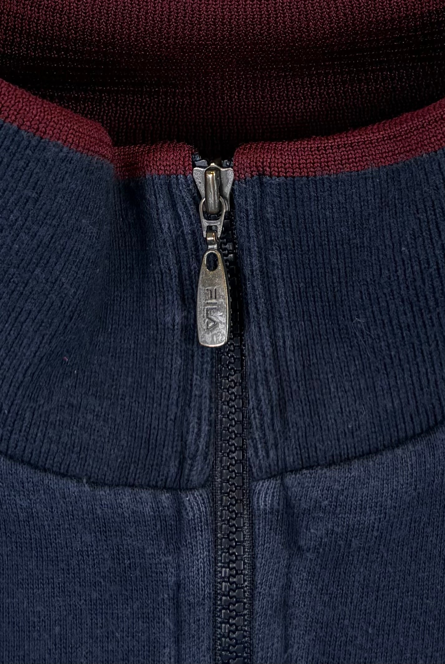 Fila Small Logo Sweatjacke Marineblau L - Vinverse