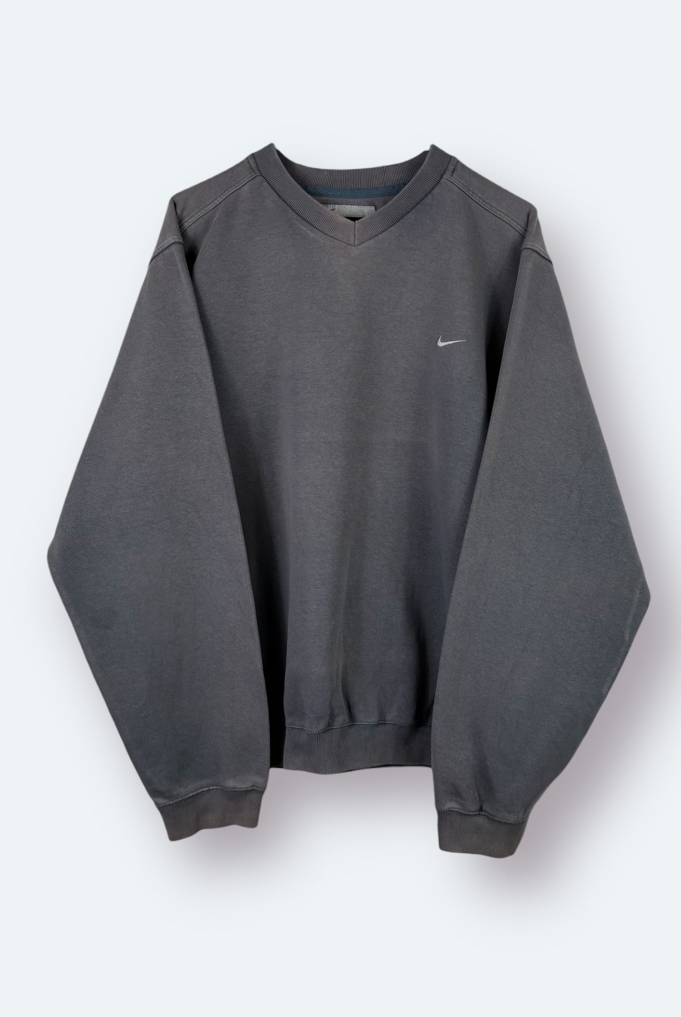 Nike 2000s Sweater Washed Grau S - Vinverse