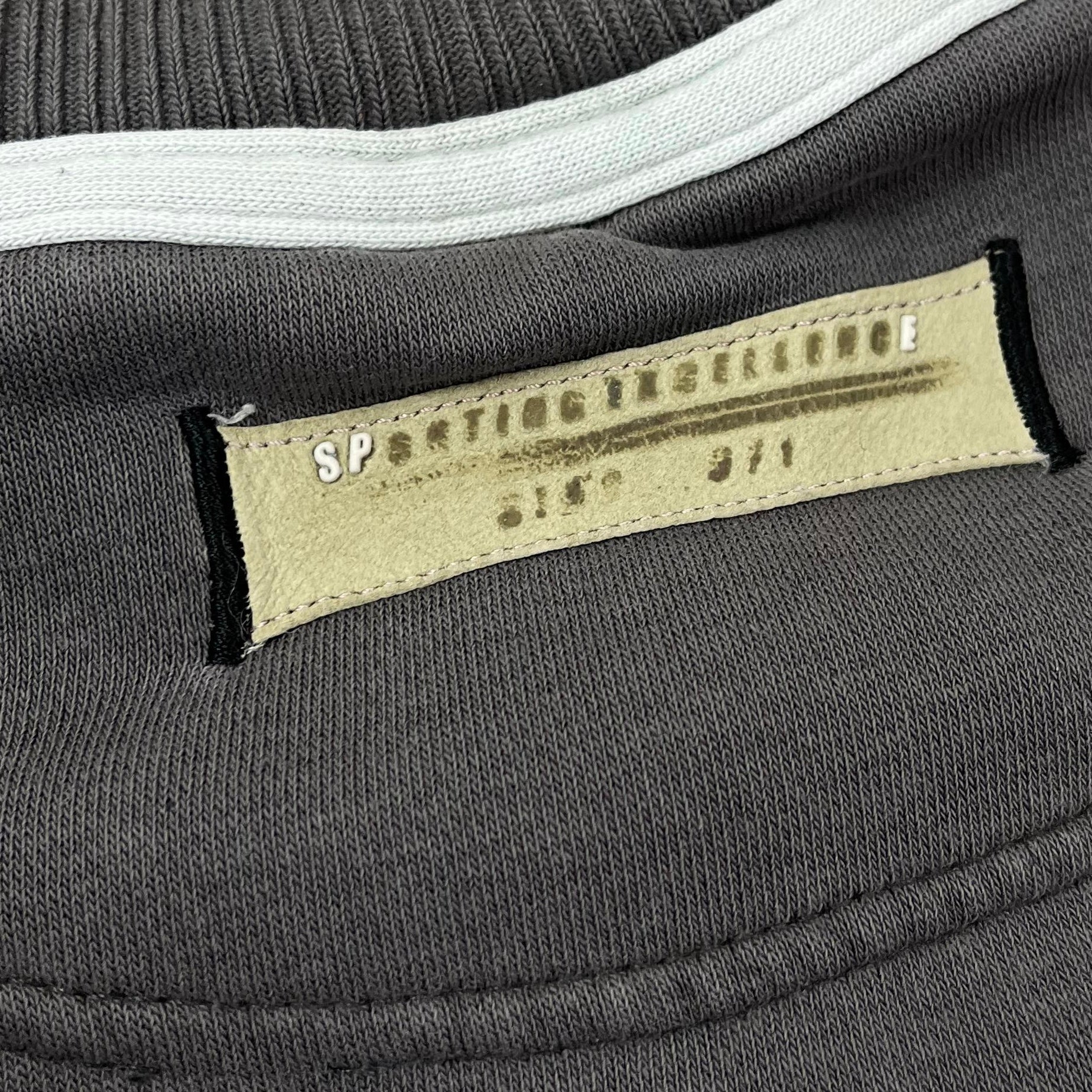 Nike Sweater 2000s Braun M - Vinverse
