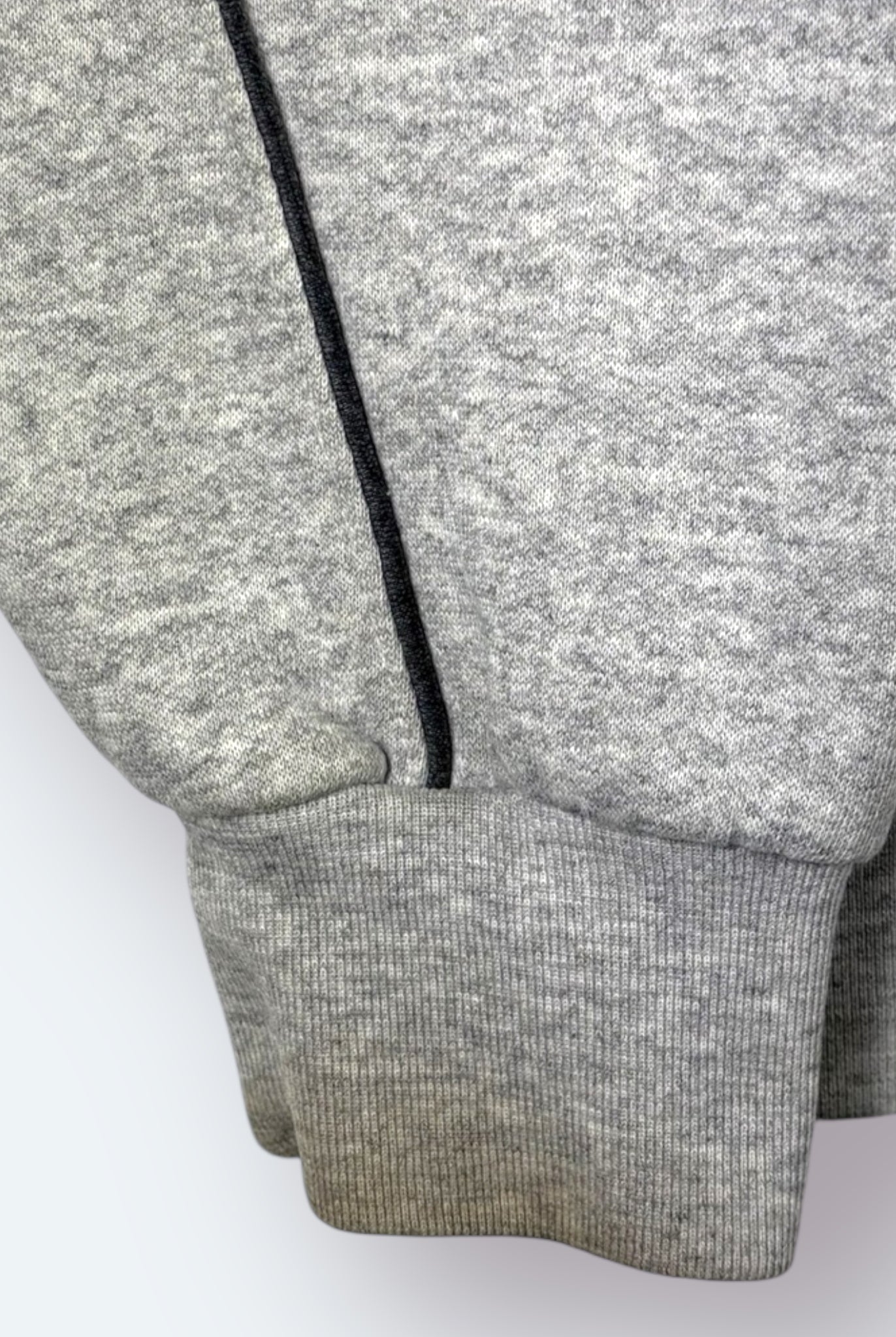 Umbro Sweater Small Logo Grau M - Vinverse