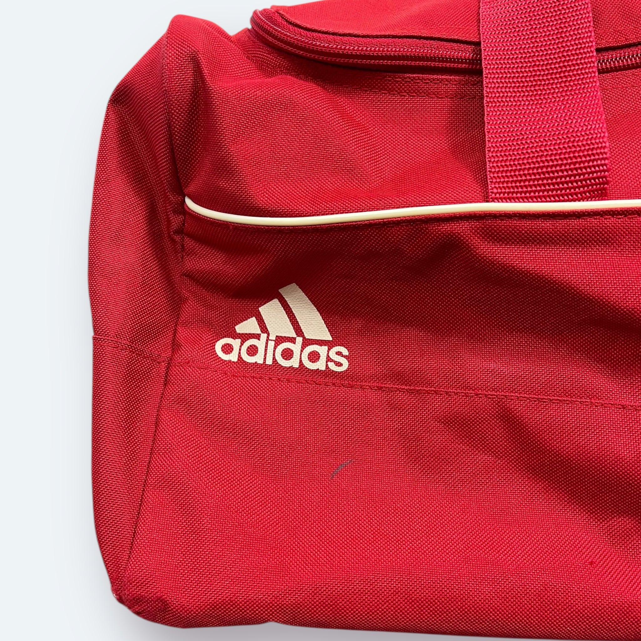 Adidas - Vinverse