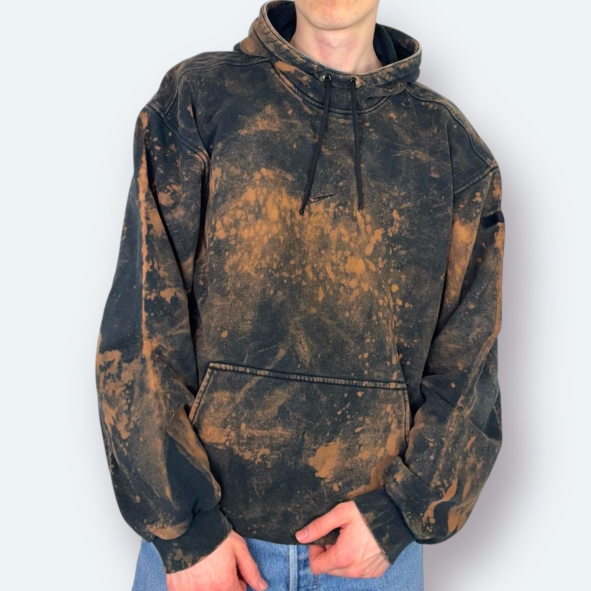 Nike 2000s Re:Bleach Hoodie L - Vinverse
