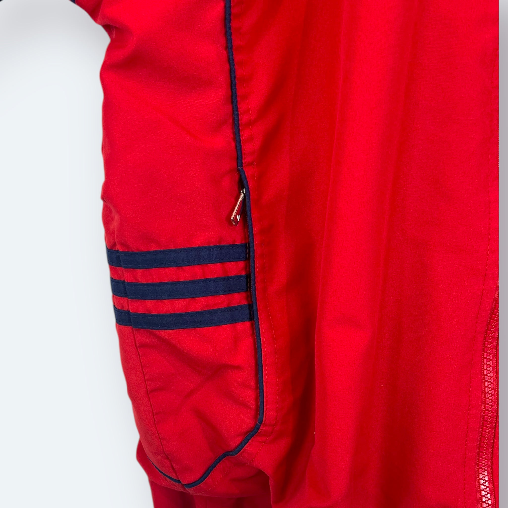 Adidas 90er Vintage Trainingsjacke bestickt Rot M - Vinverse