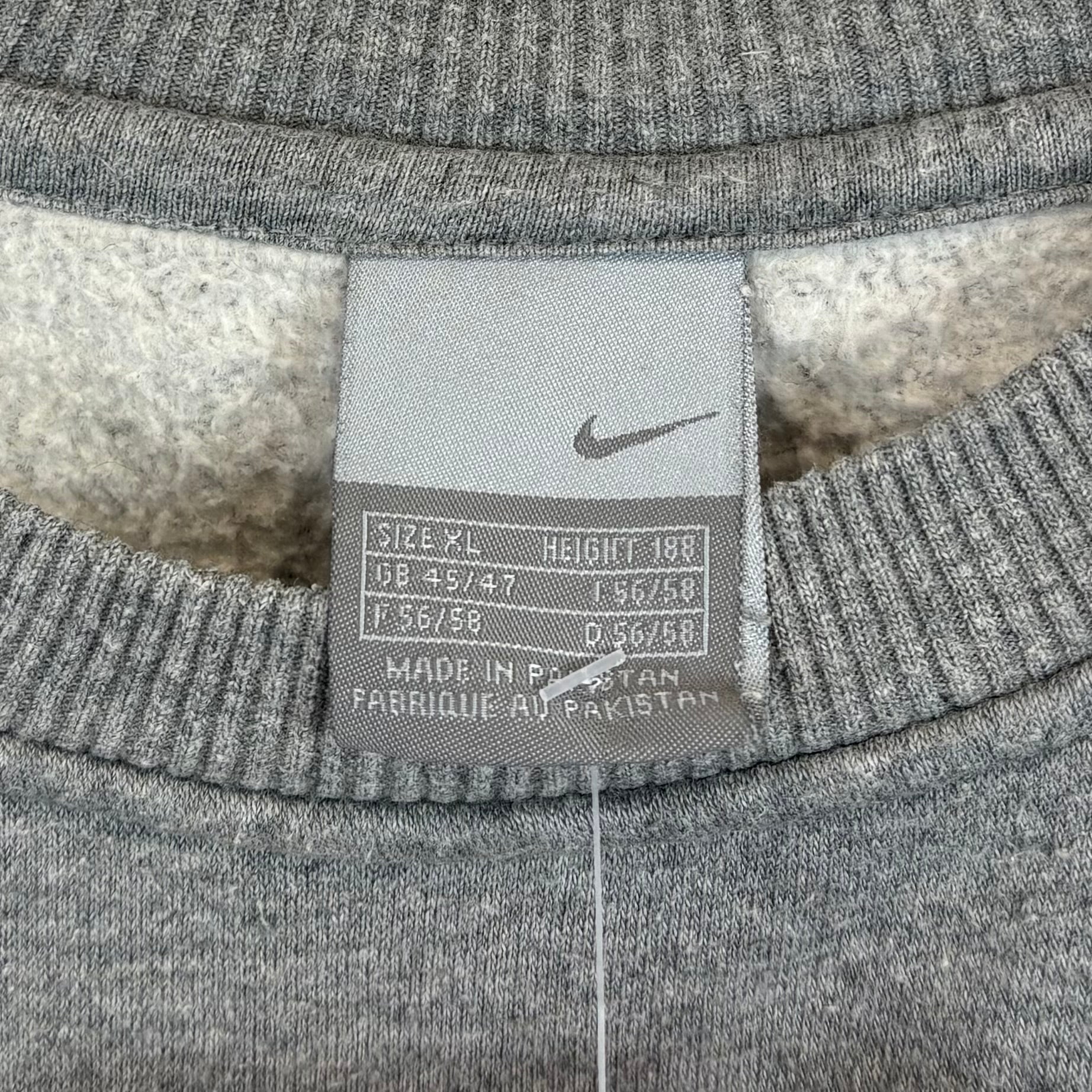 Nike 2000s Y2K Sweater Center Swoosh Grau XL - Vinverse