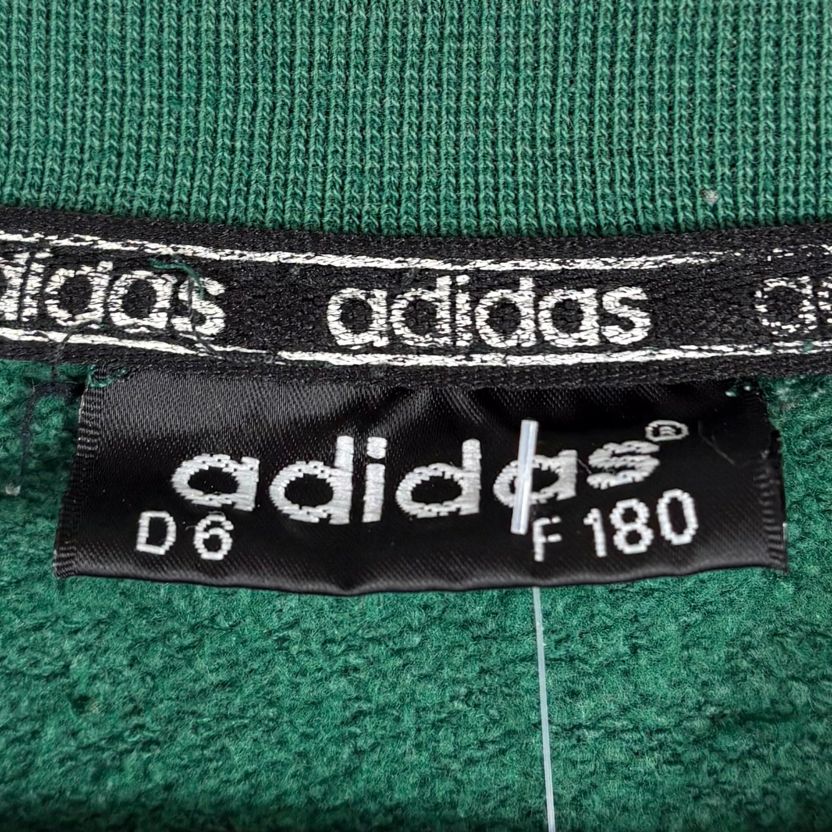 Adidas (Nähen) - Vinverse