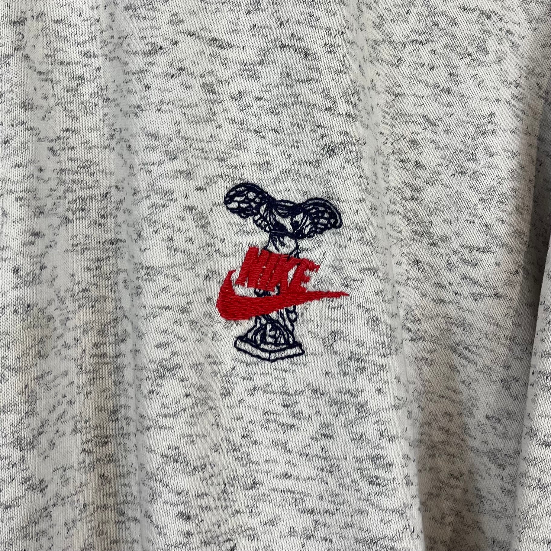 Nike 90er Vintage Sweater bestickt Grau S - Vinverse