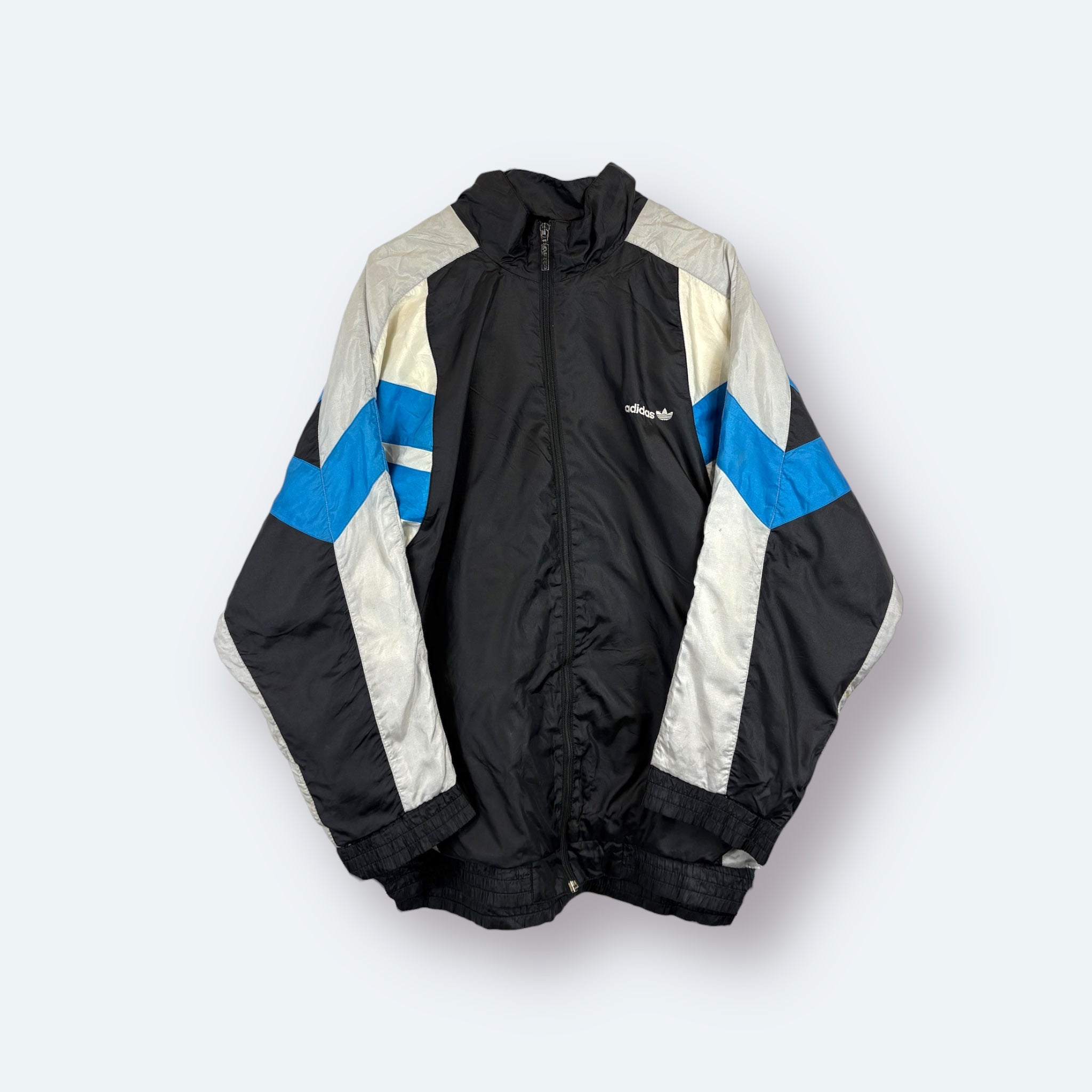 Adidas - Vinverse